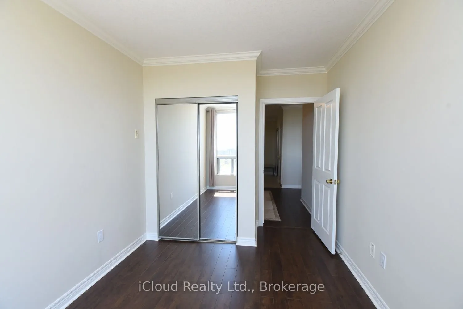 1998 Ironstone Drive, #713