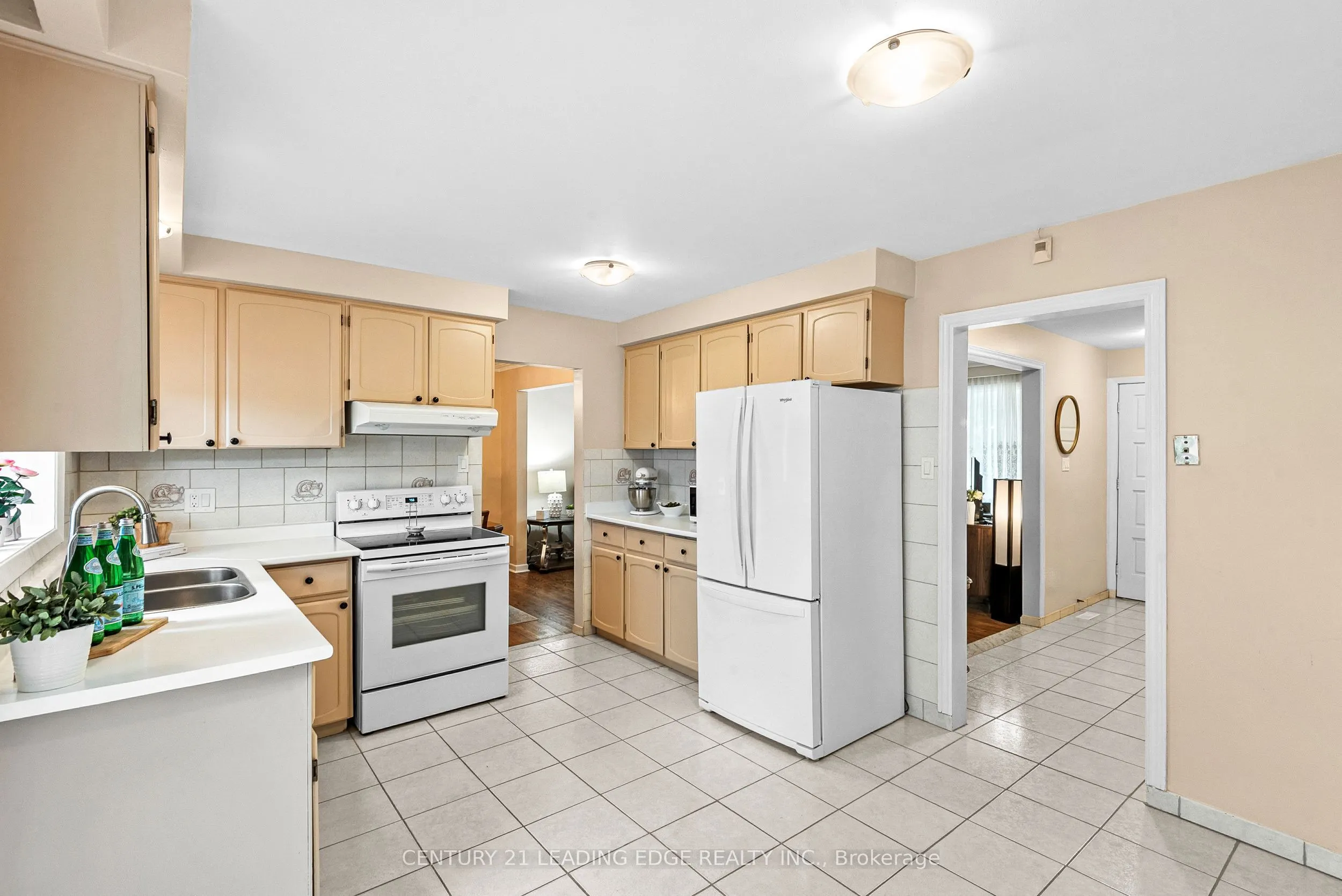 3651 Broomhill Crescent