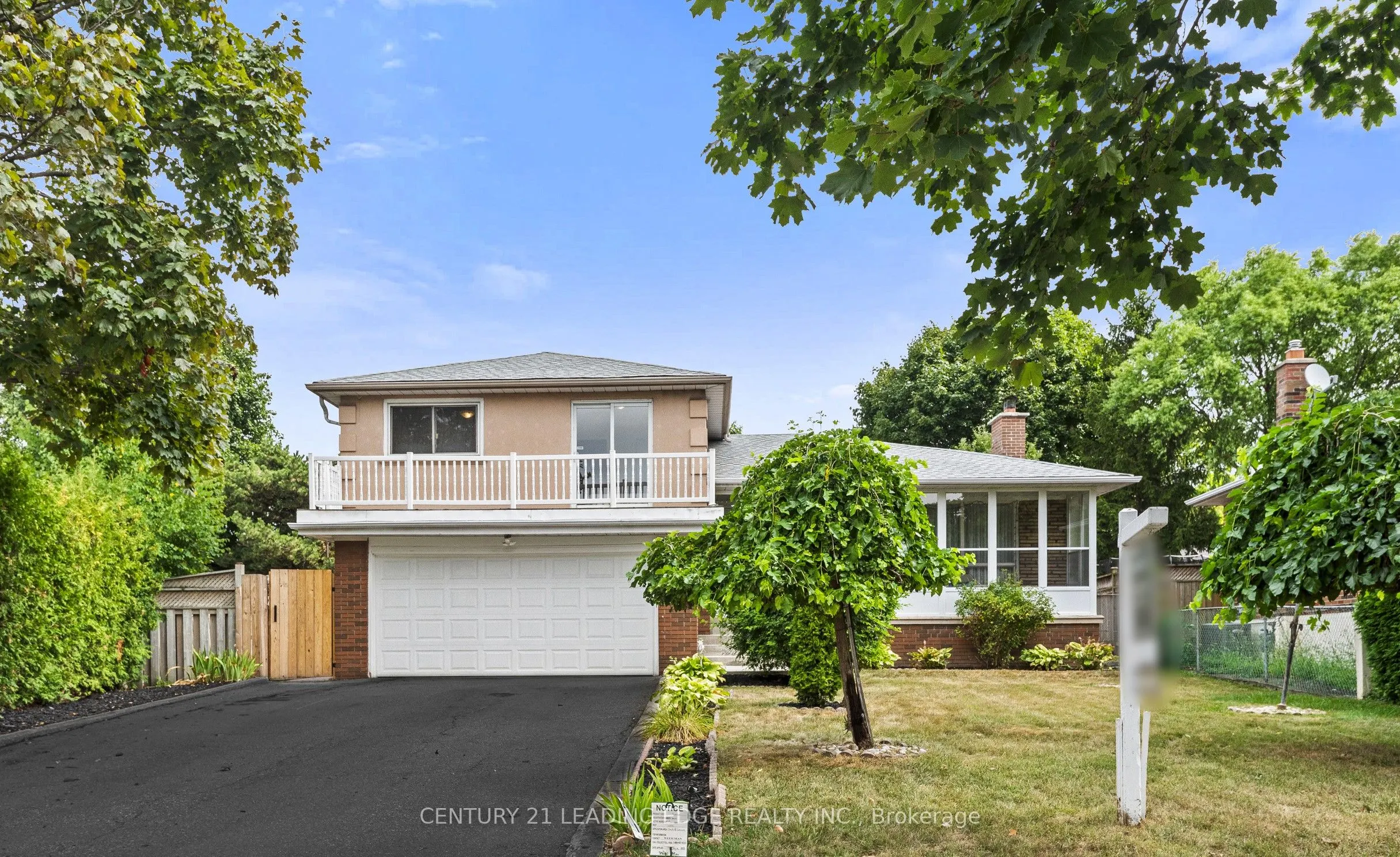 3651 Broomhill Crescent