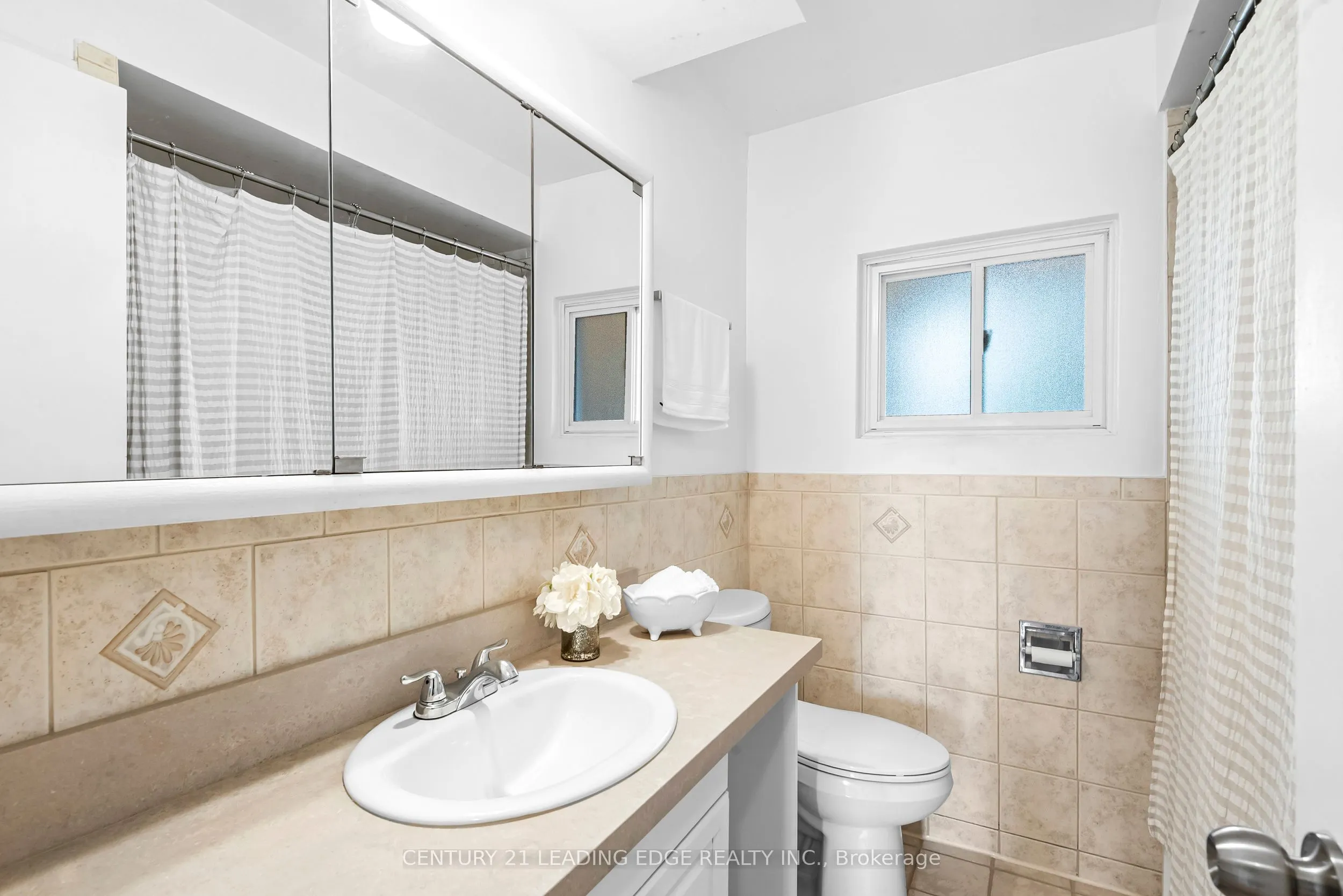 3651 Broomhill Crescent