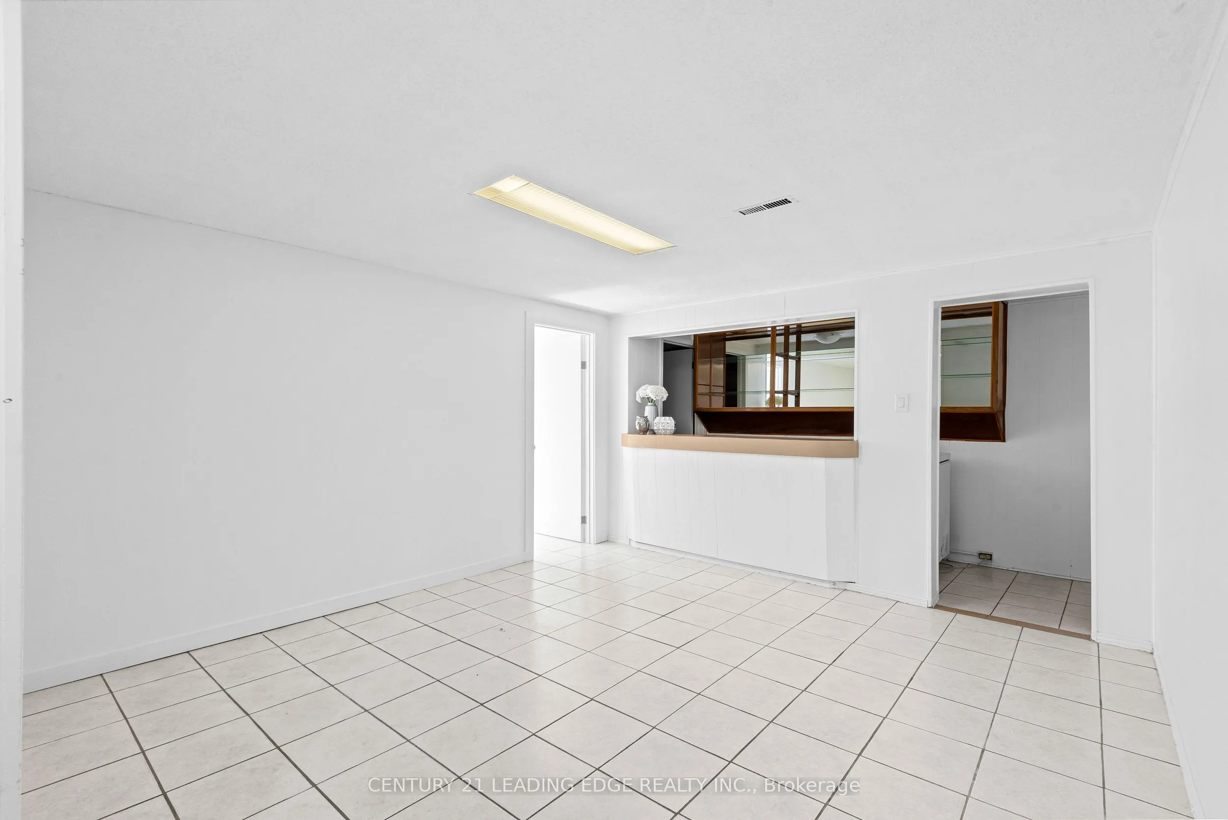 3651 Broomhill Crescent