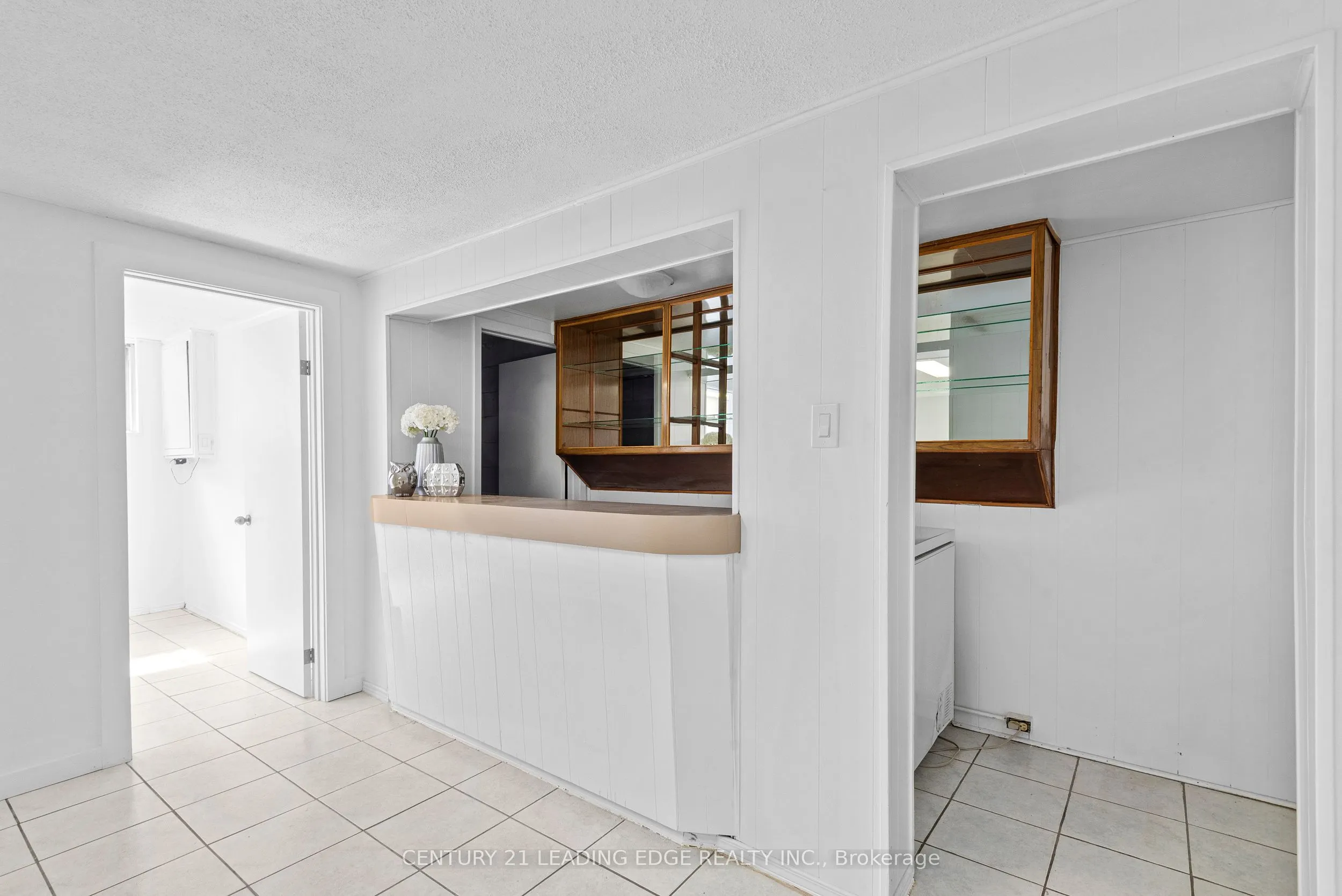 3651 Broomhill Crescent