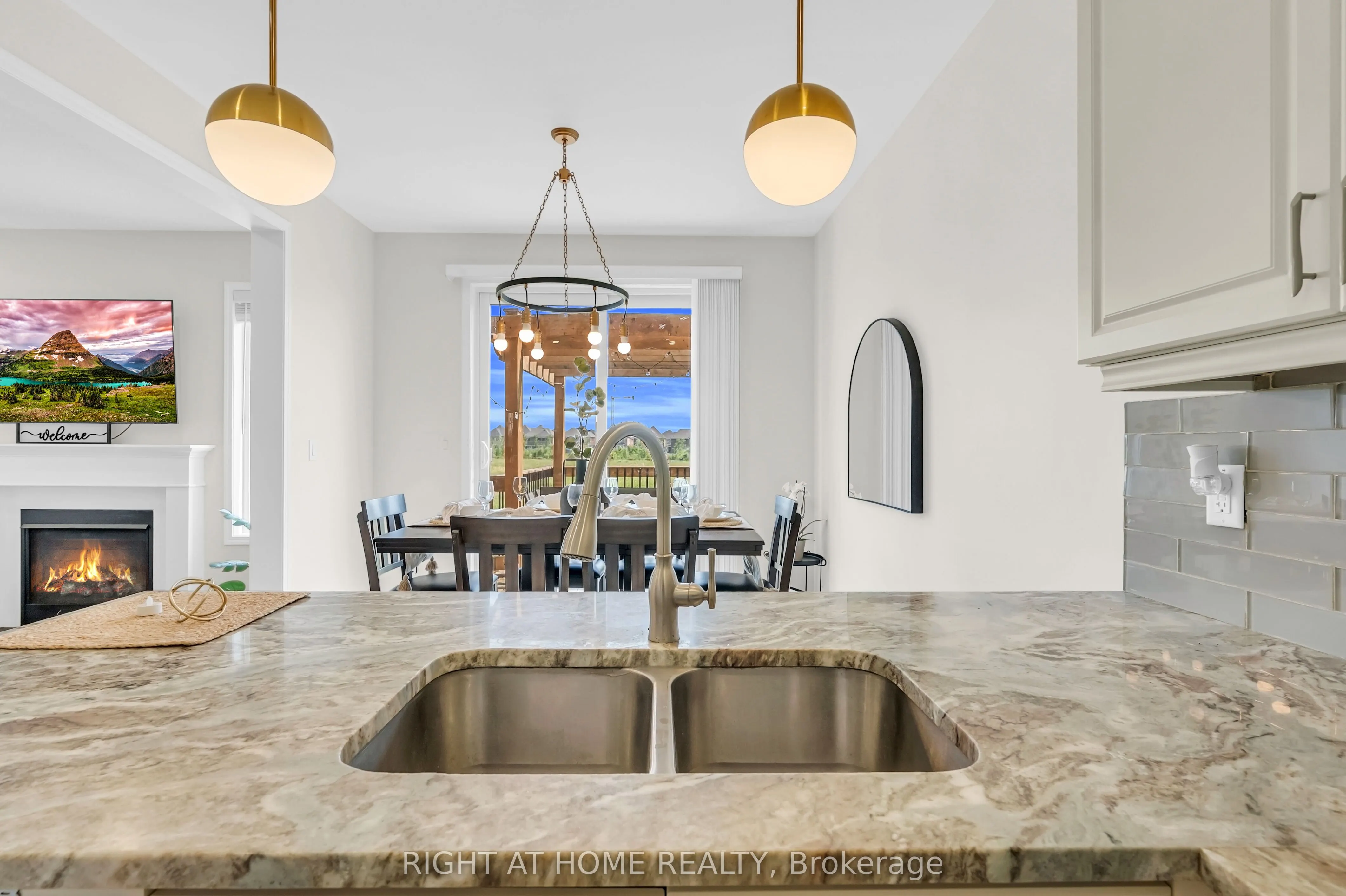 1139 Farmstead Drive