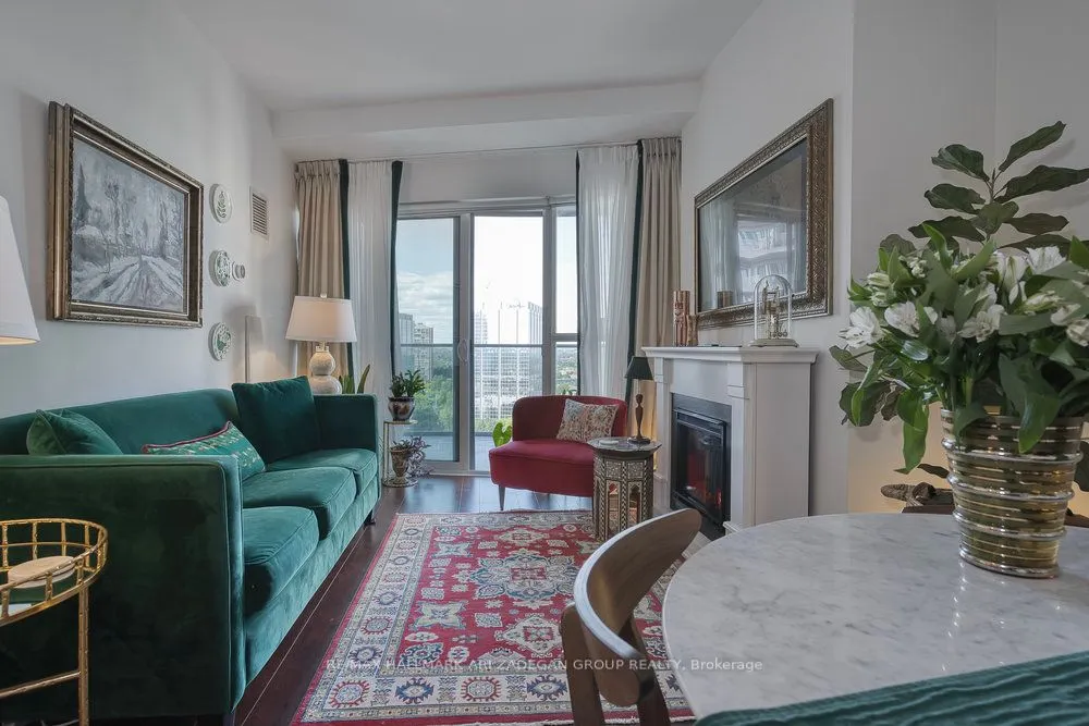 60 Absolute Avenue, #1507