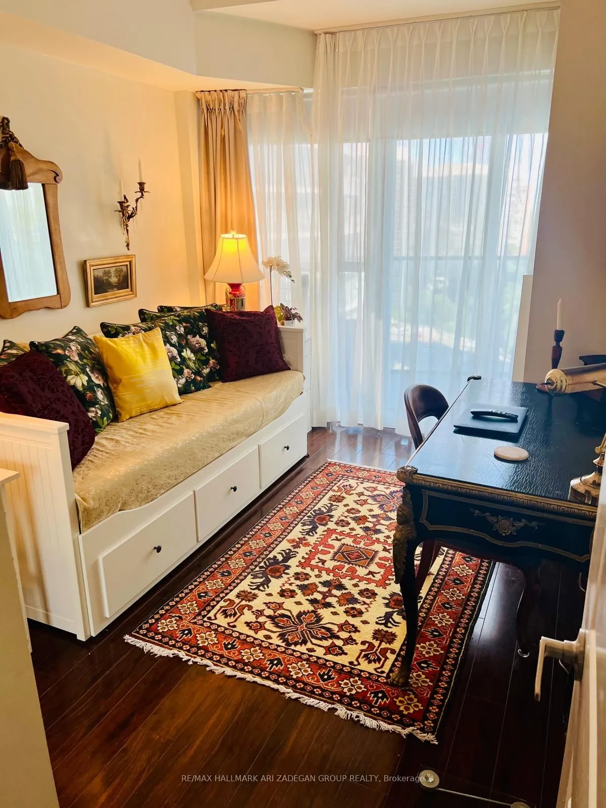 60 Absolute Avenue, #1507