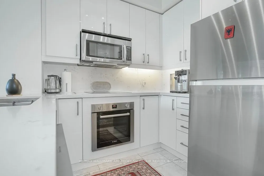 60 Absolute Avenue, #1507