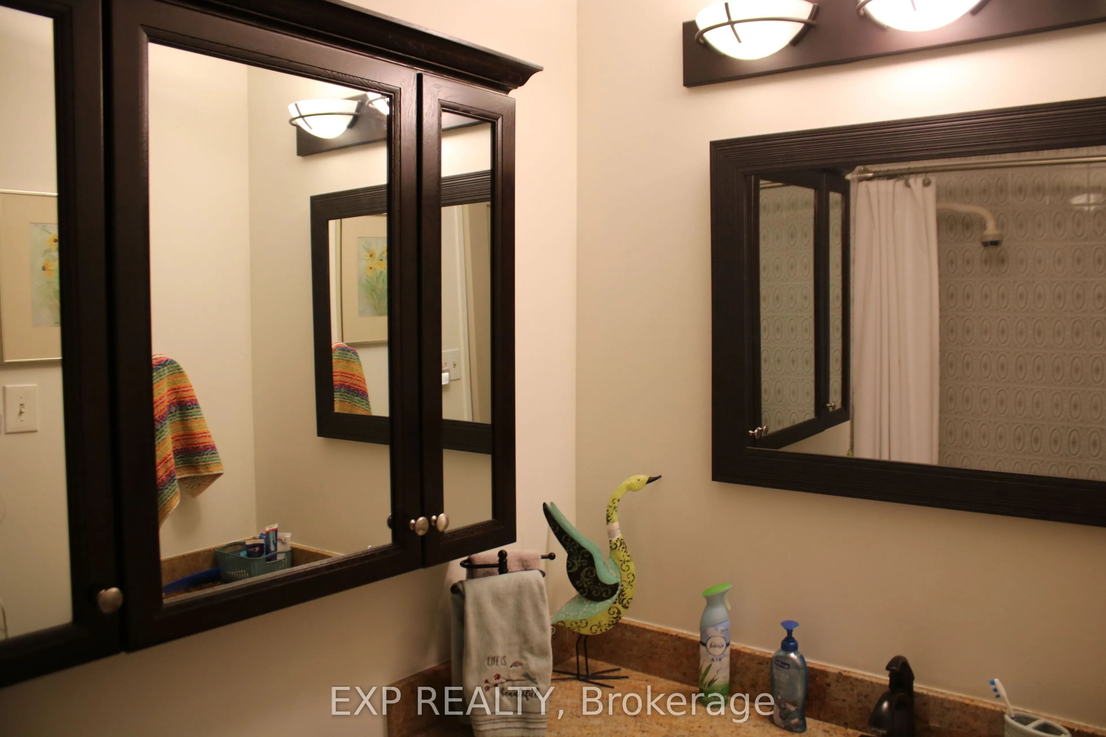 5250 Lakeshore Road, #104