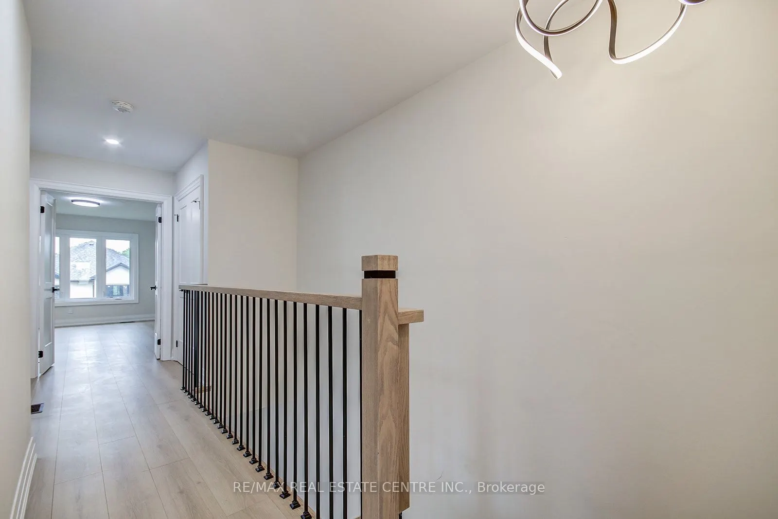 9 Caroline Street, #1