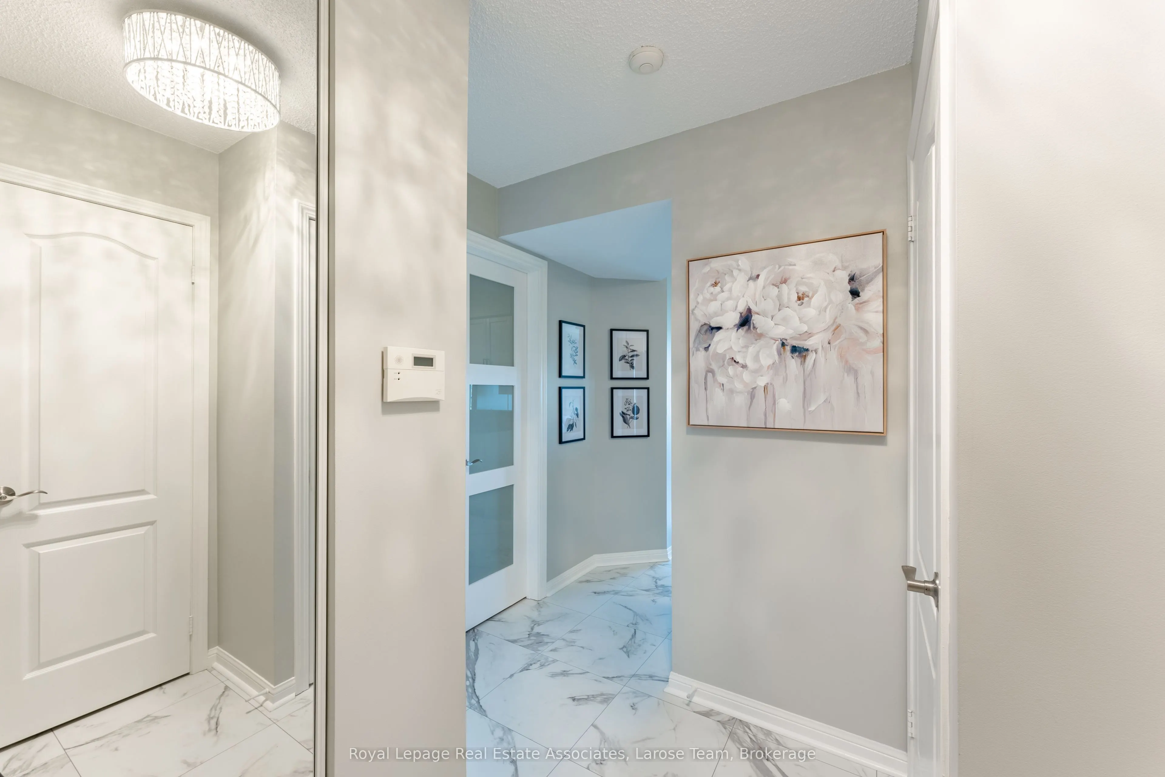1140 Parkwest Place, #709
