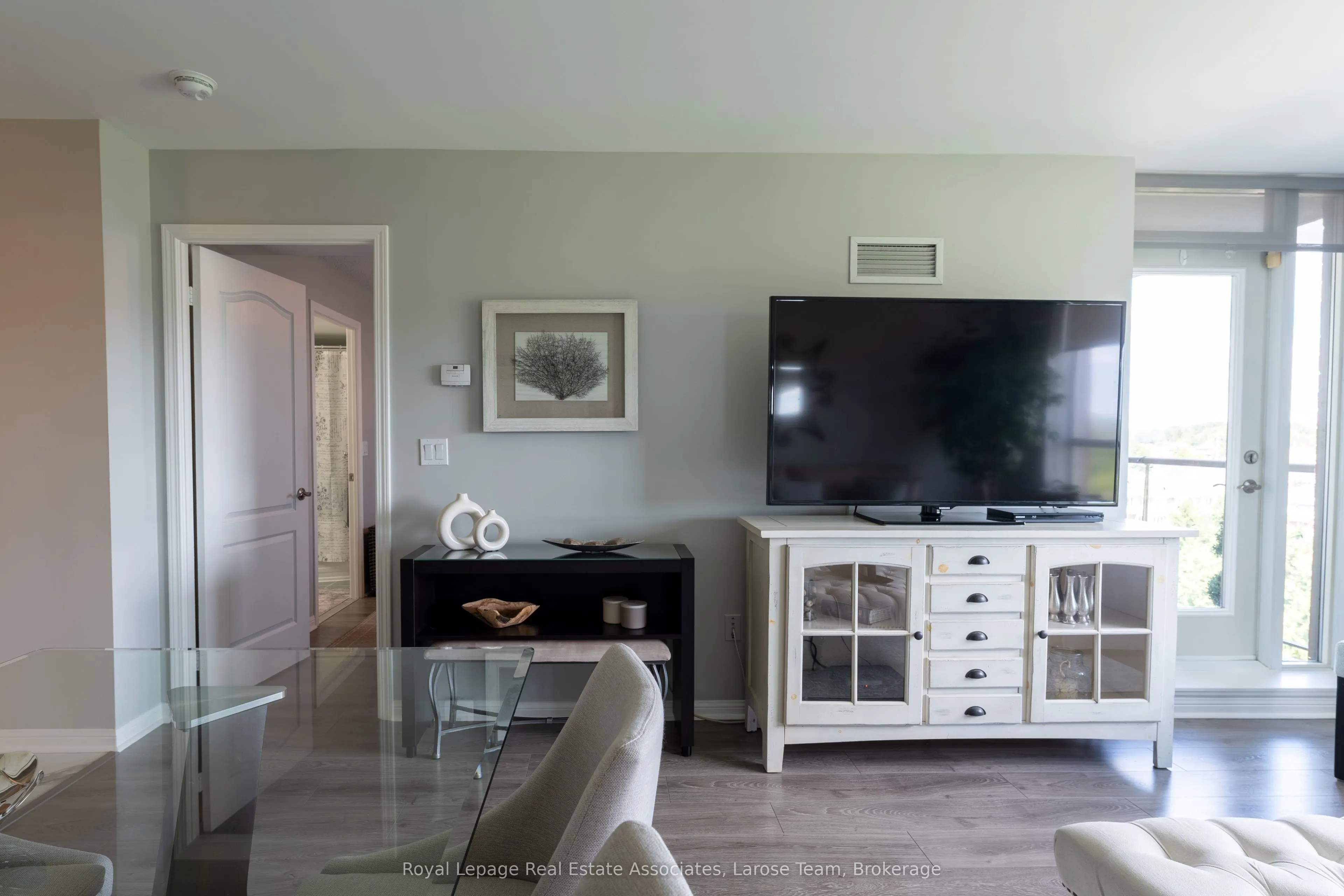 1140 Parkwest Place, #709