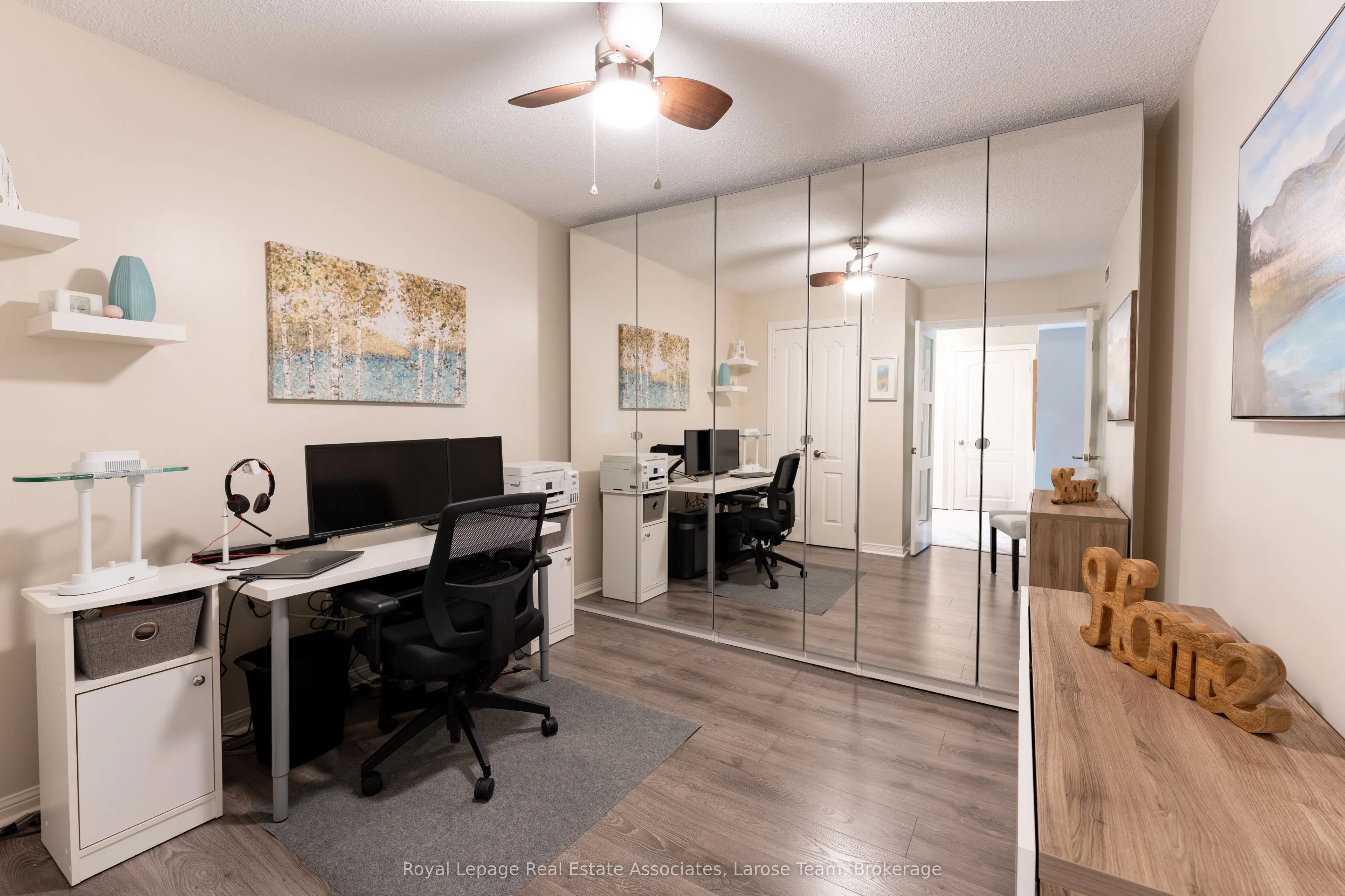 1140 Parkwest Place, #709