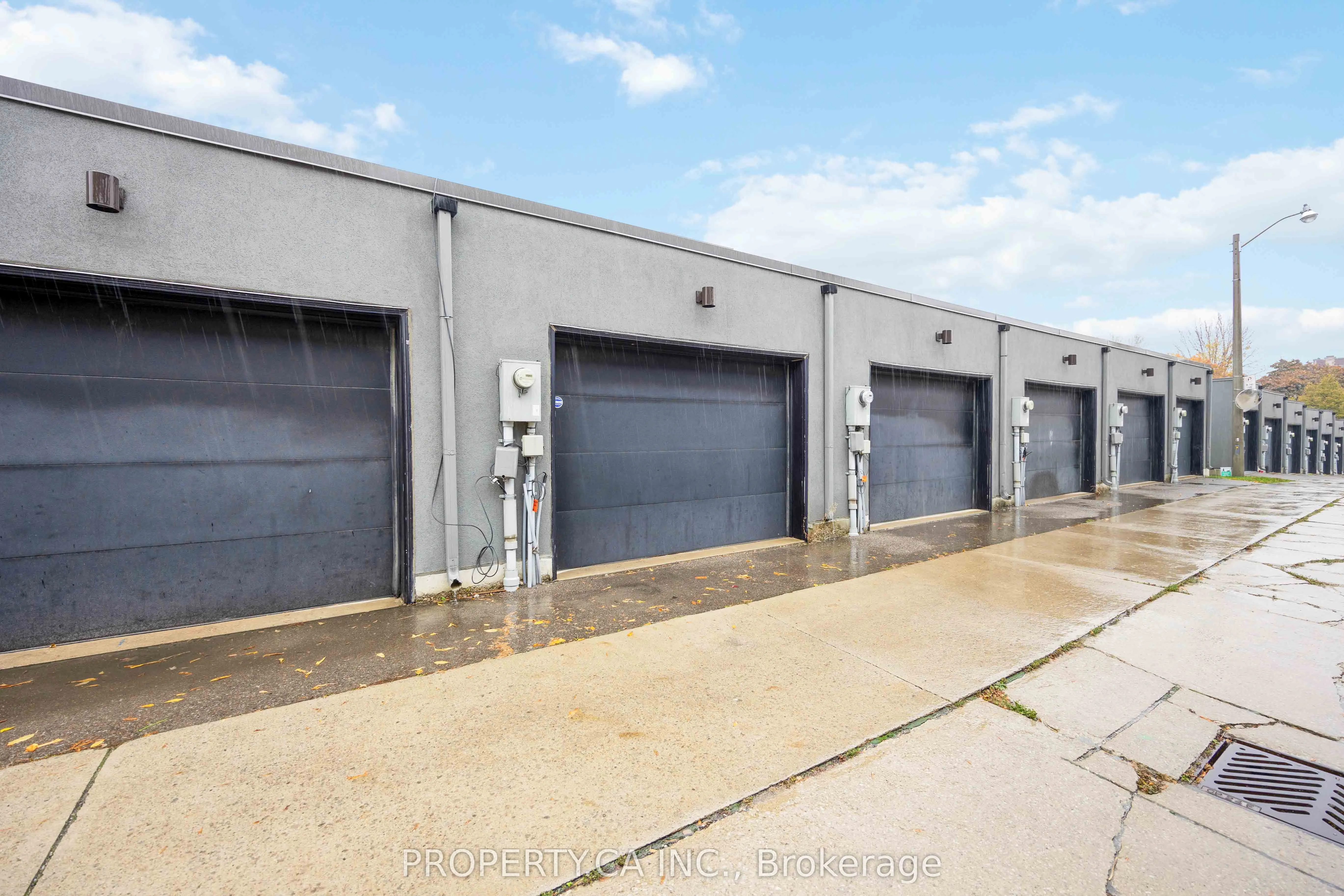 265 Roxton Road
