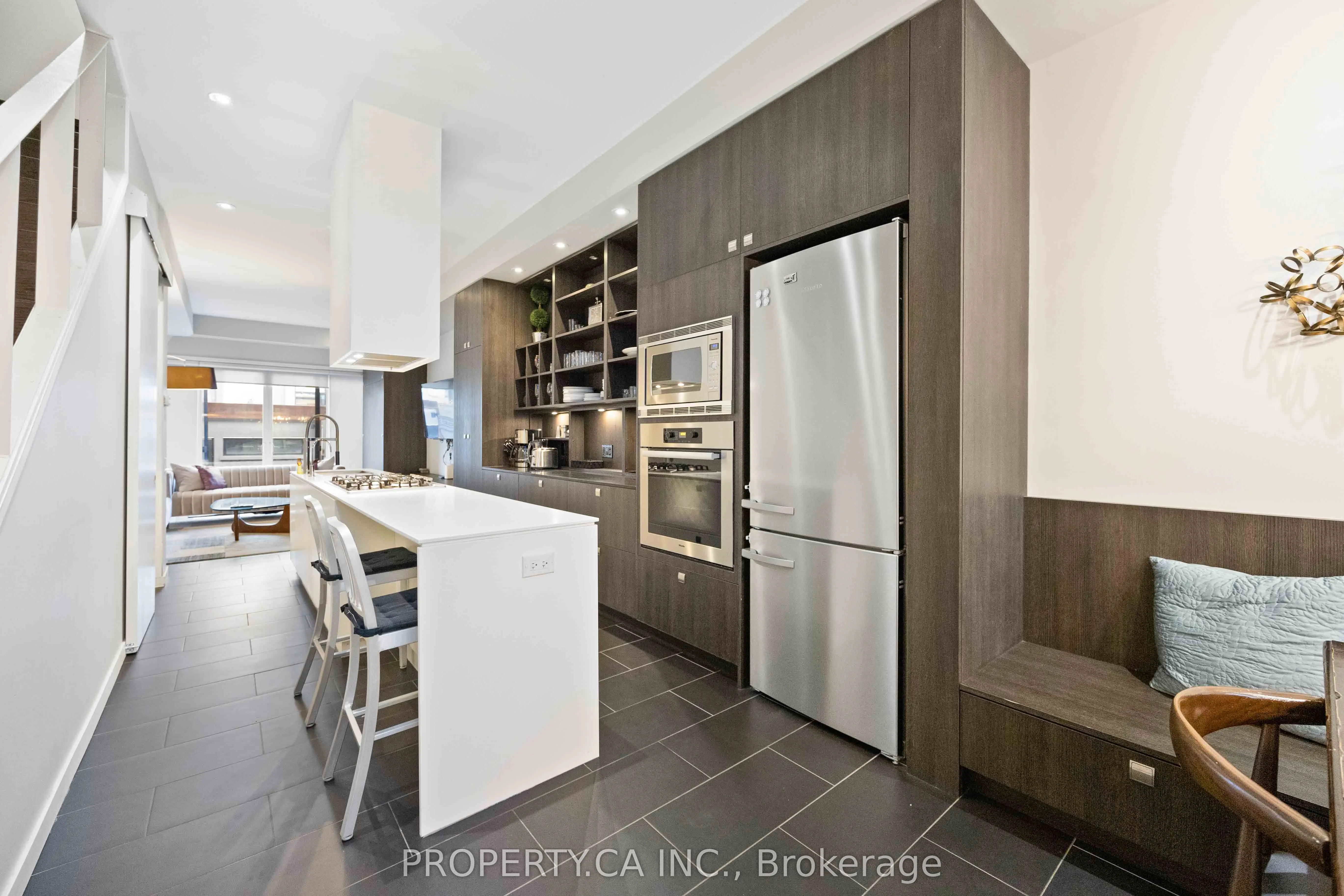265 Roxton Road