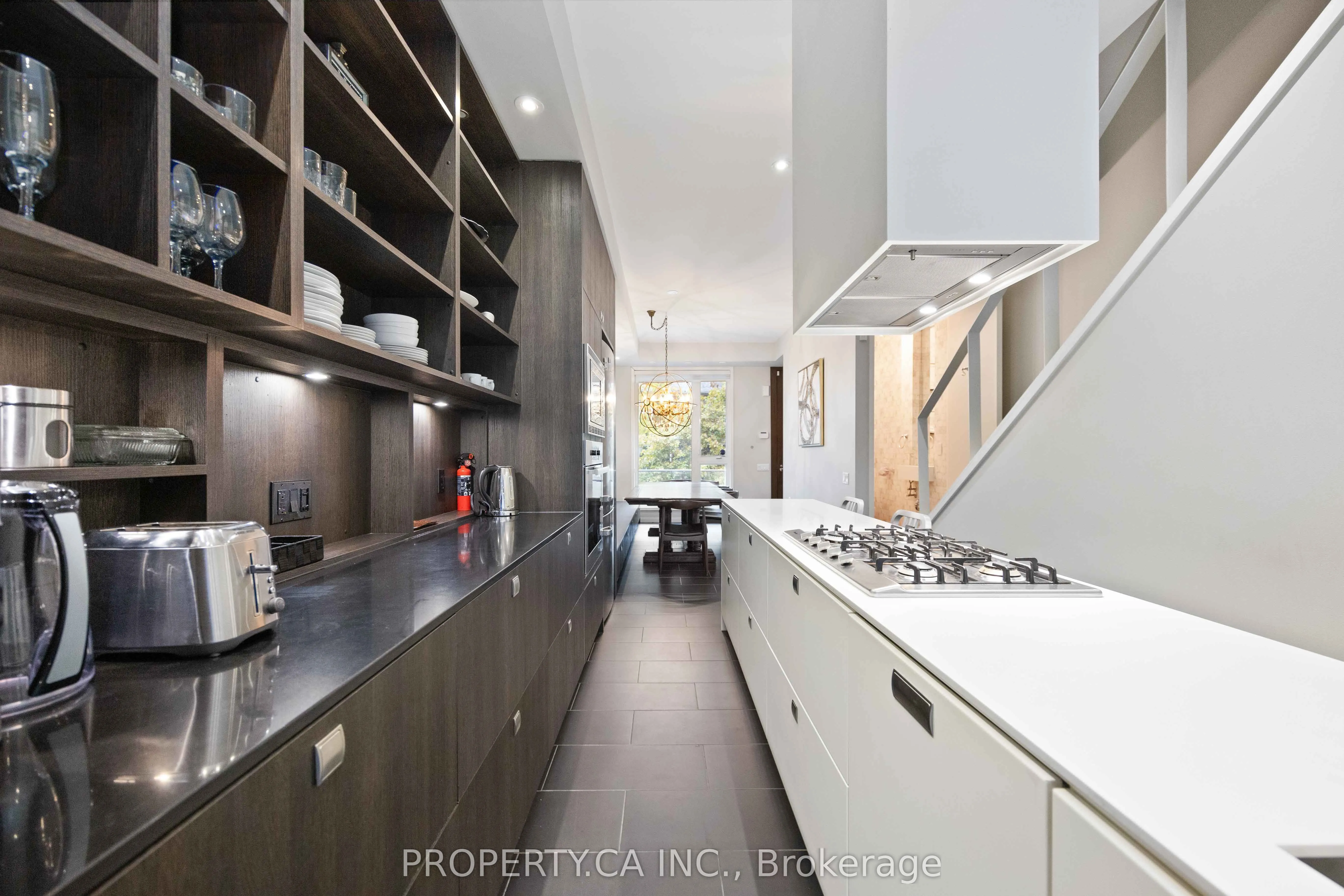 265 Roxton Road