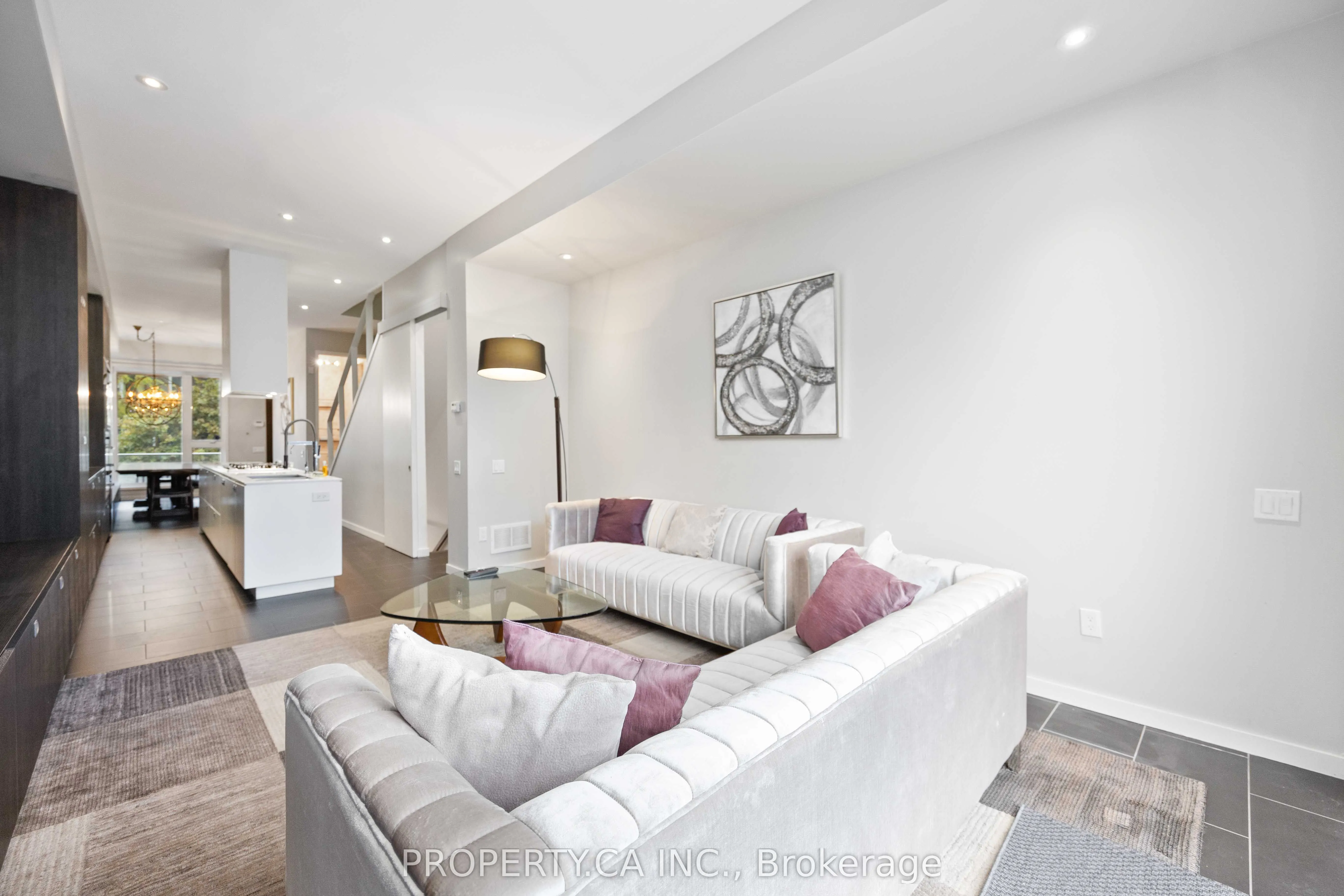 265 Roxton Road