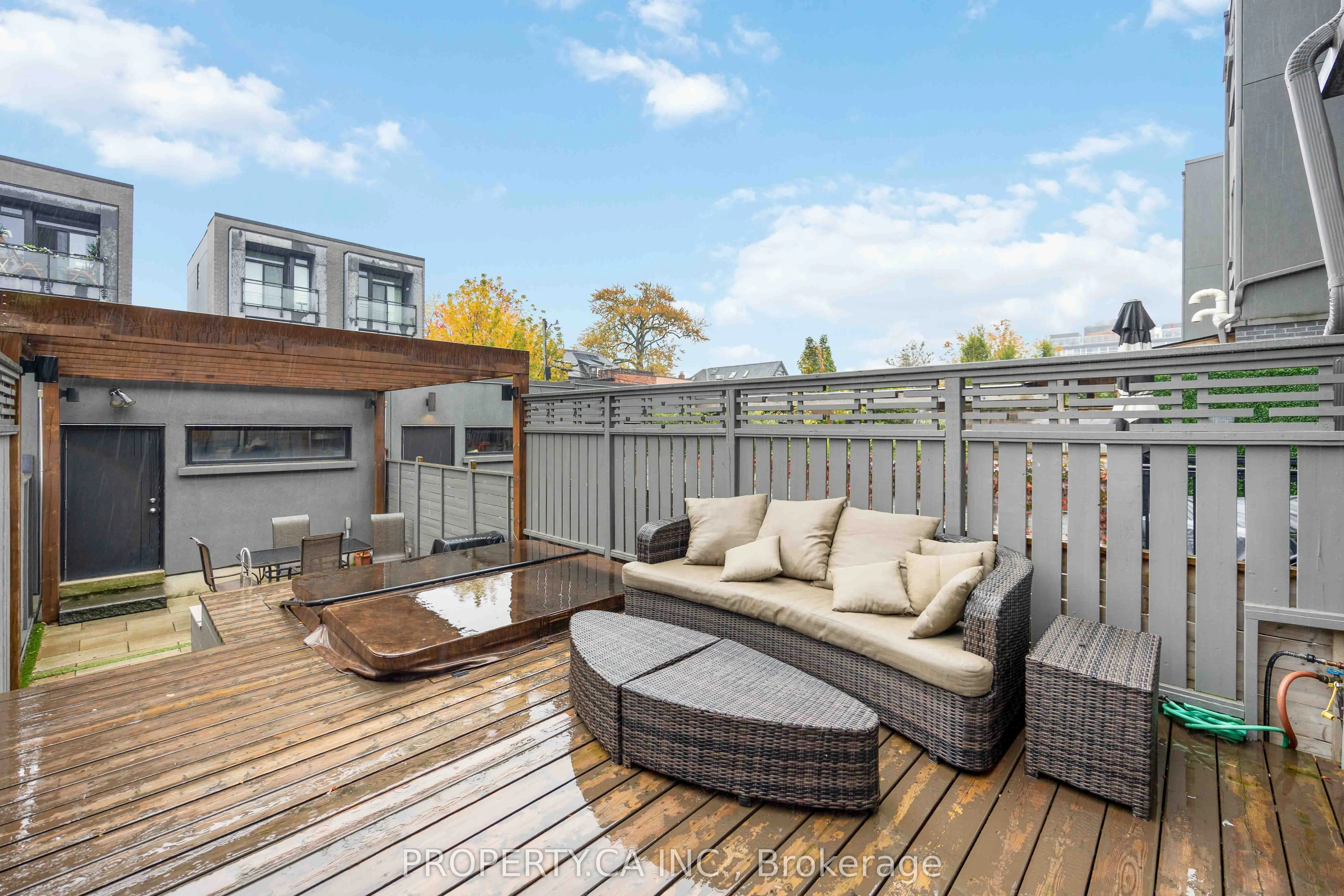 265 Roxton Road