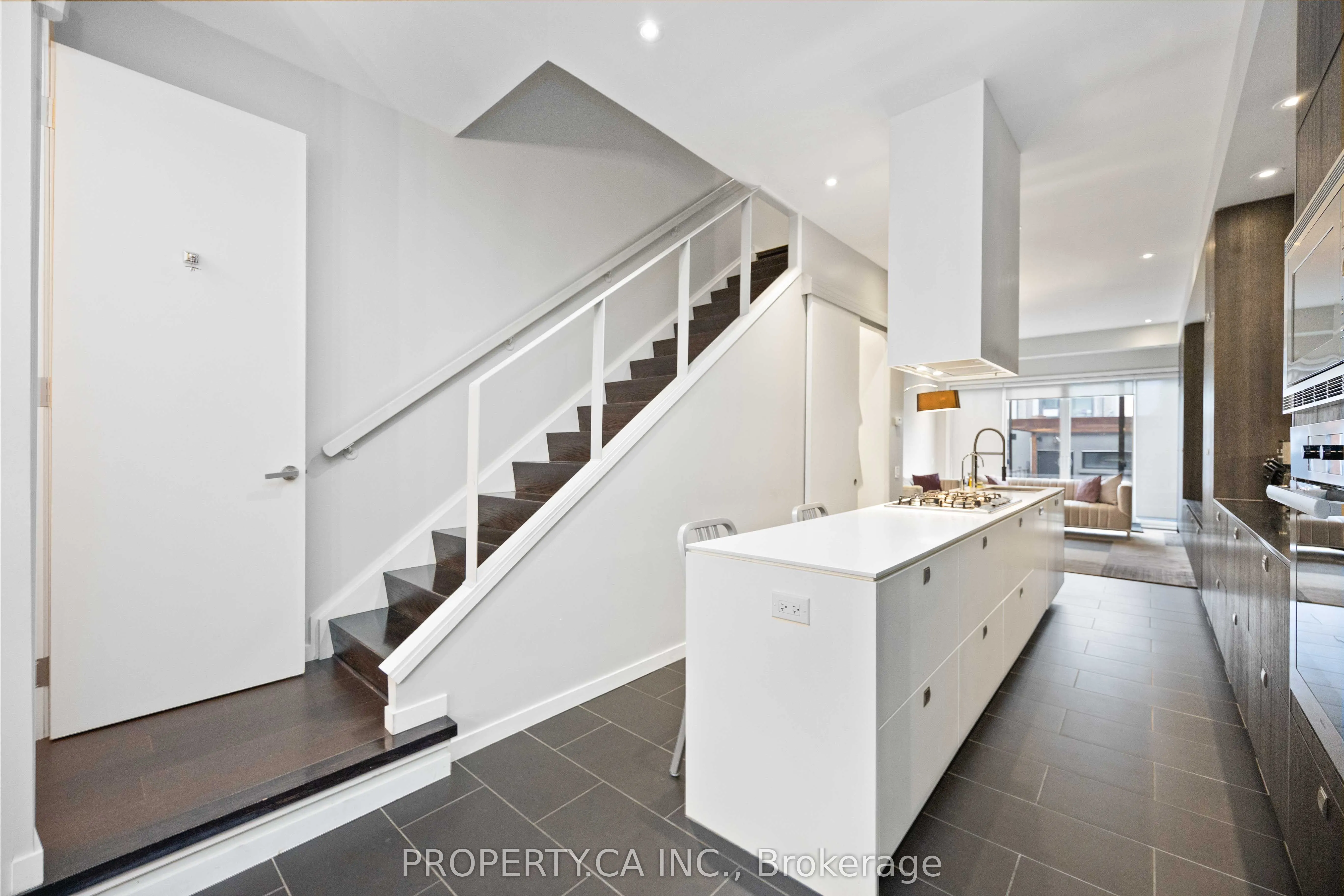 265 Roxton Road