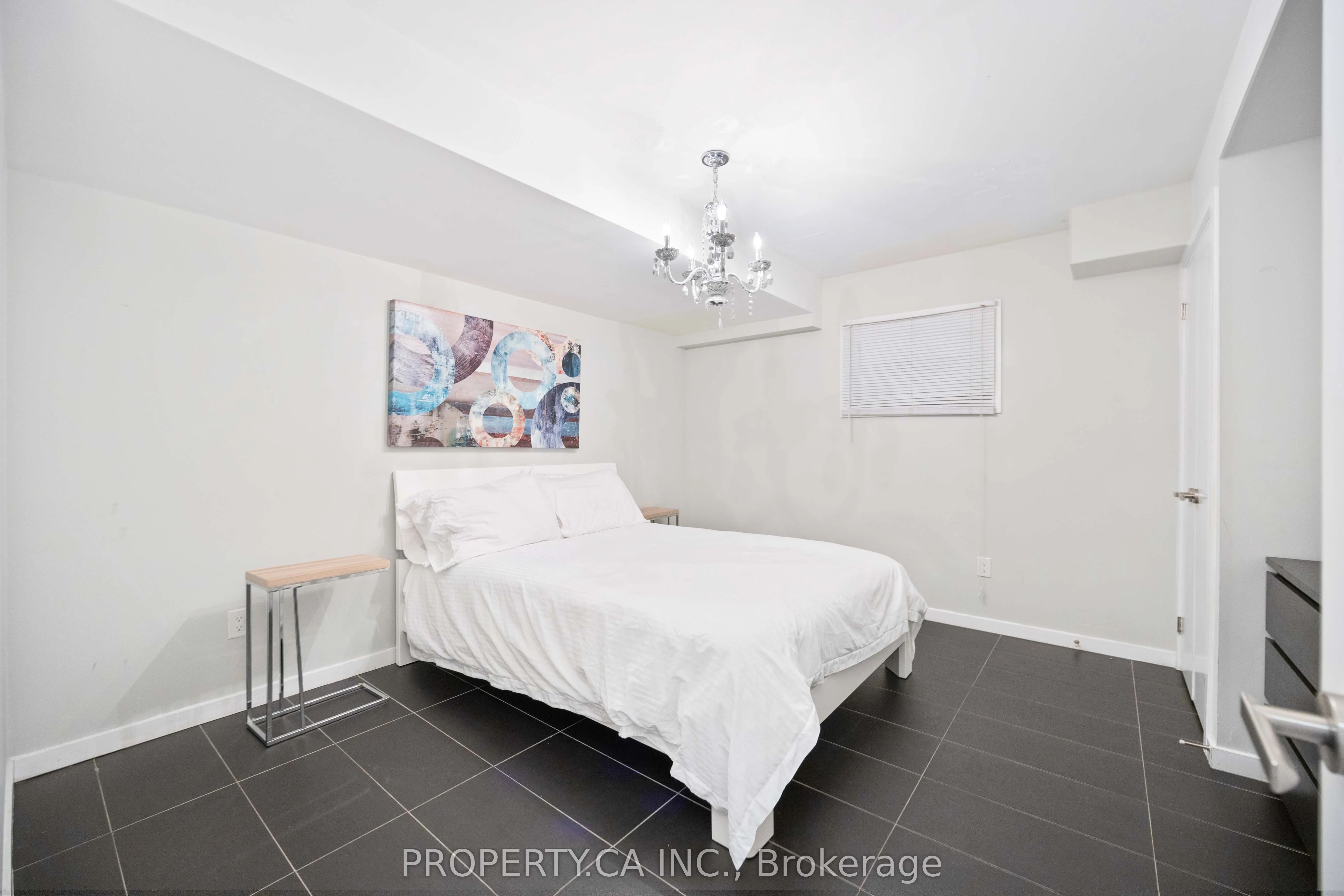 265 Roxton Road
