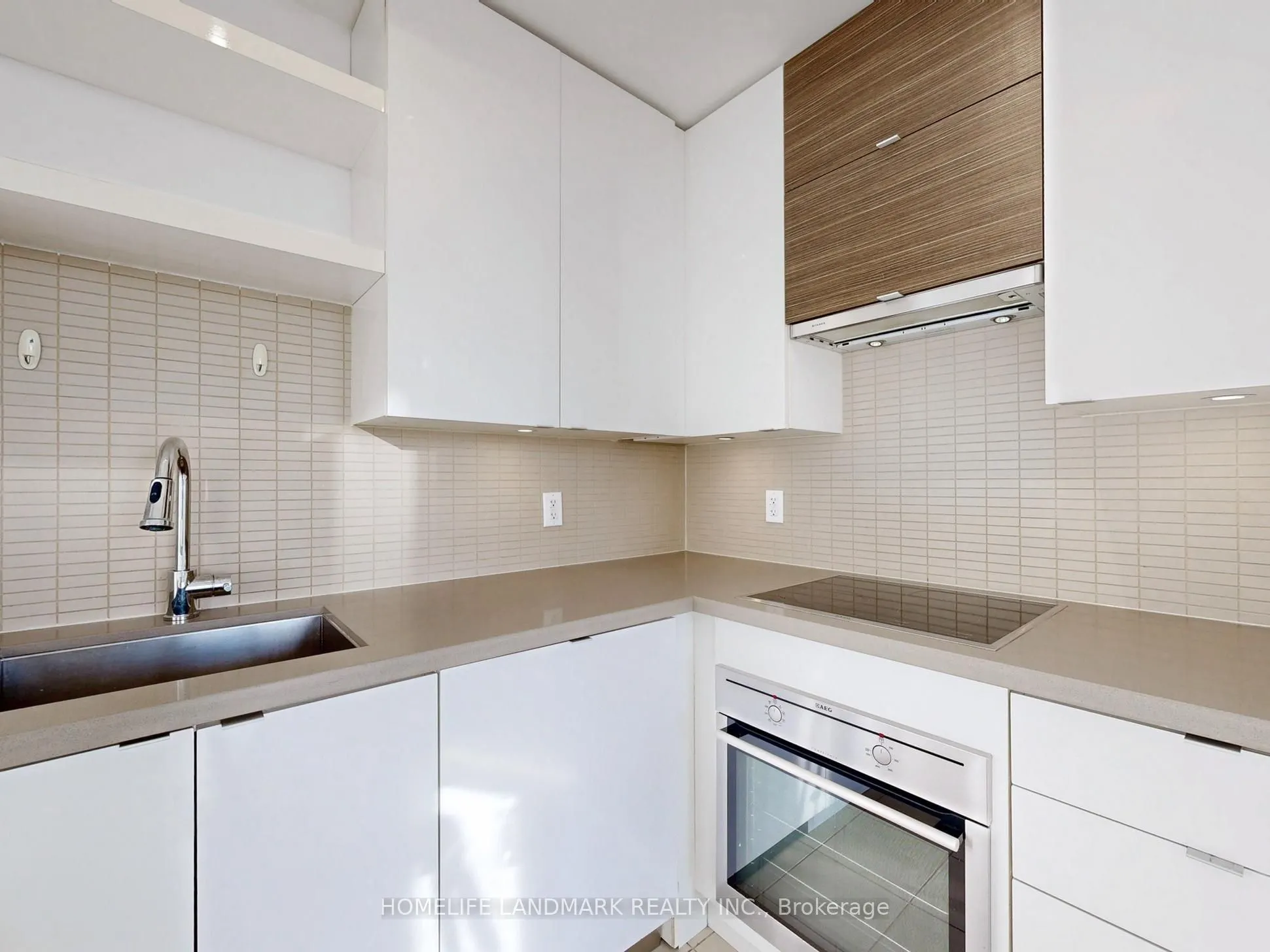 59 Annie Craig Drive, #1608