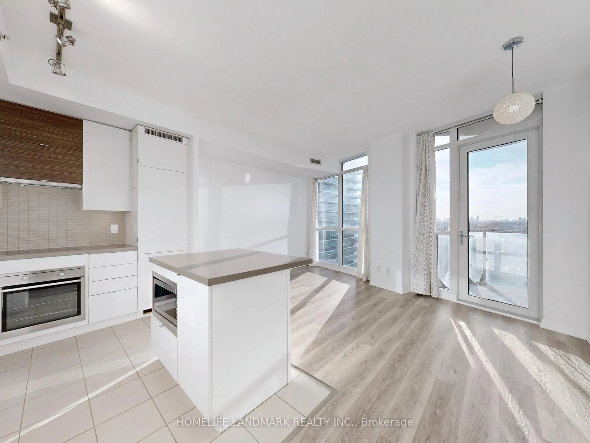 59 Annie Craig Drive, #1608