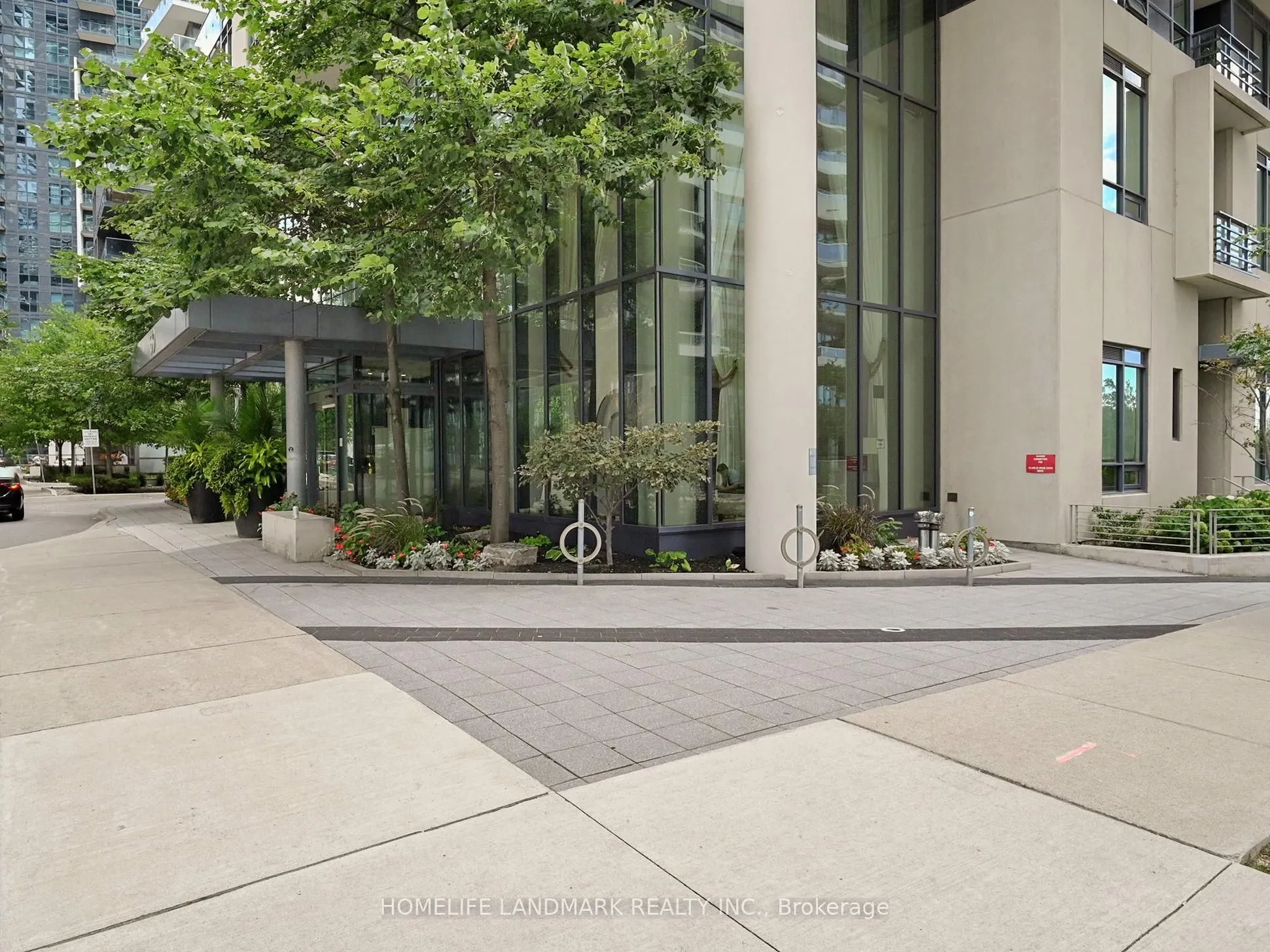 59 Annie Craig Drive, #1608