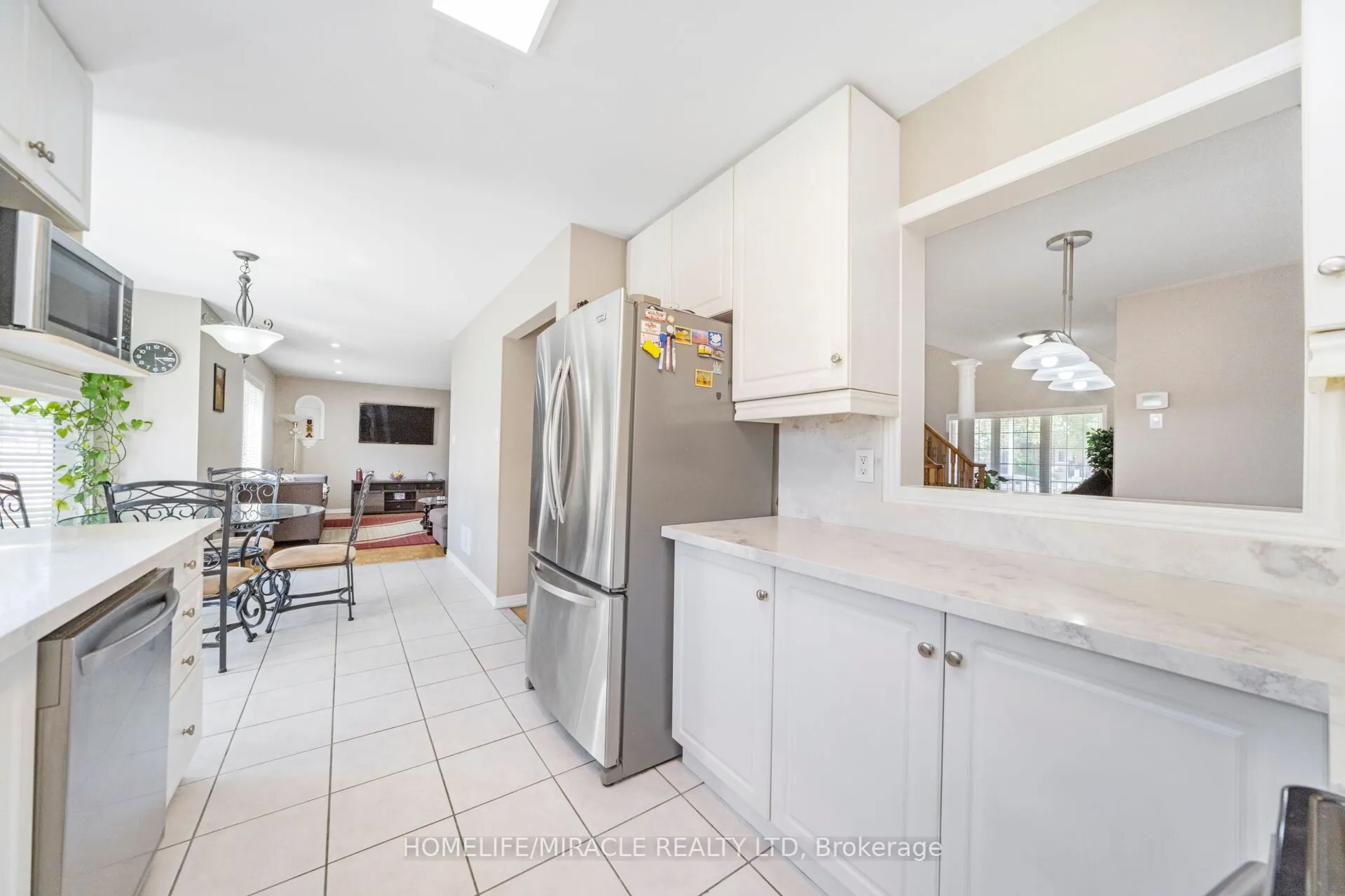 17 Mainard Crescent