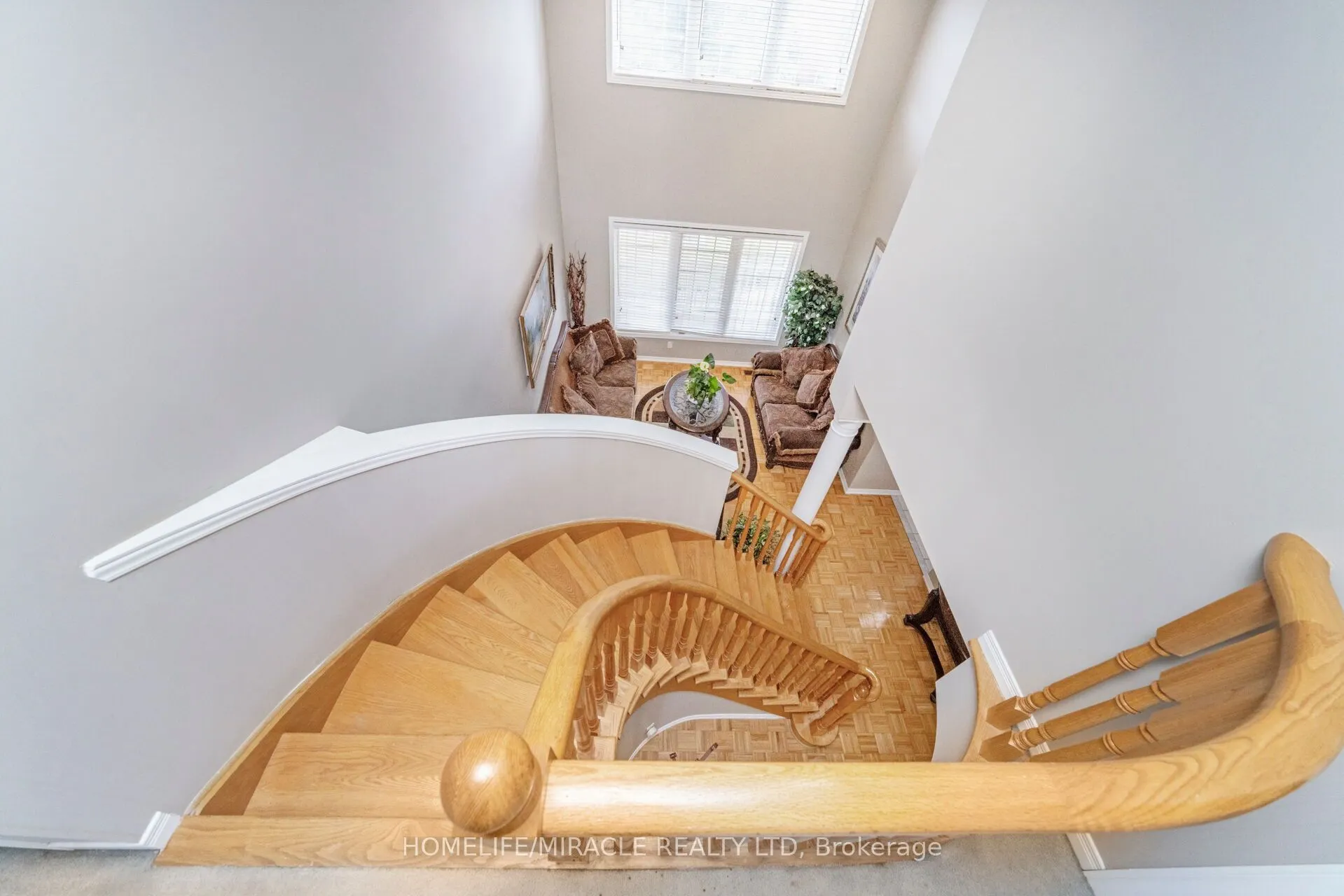 17 Mainard Crescent