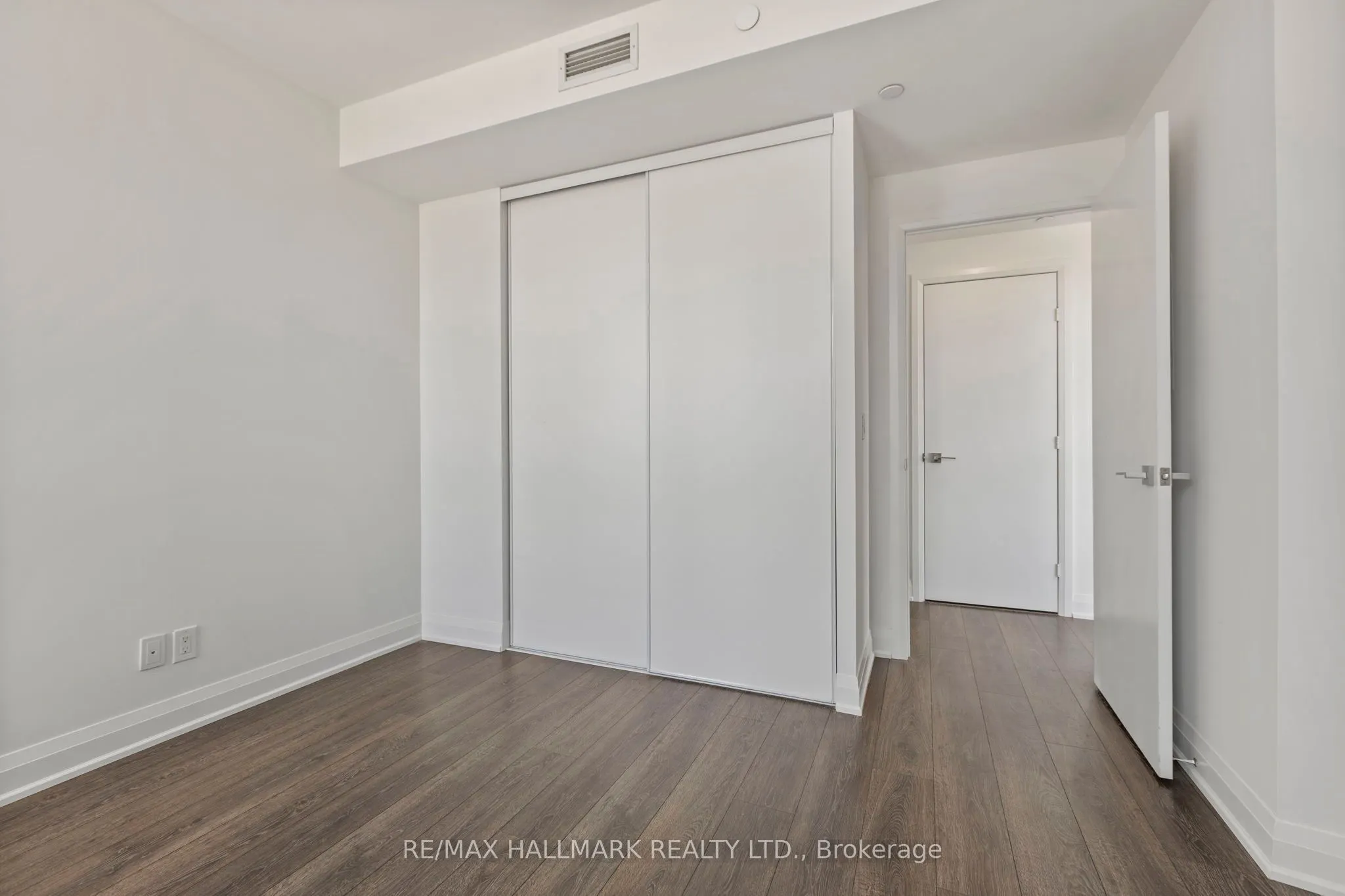 36 Park Lawn Road, #1909