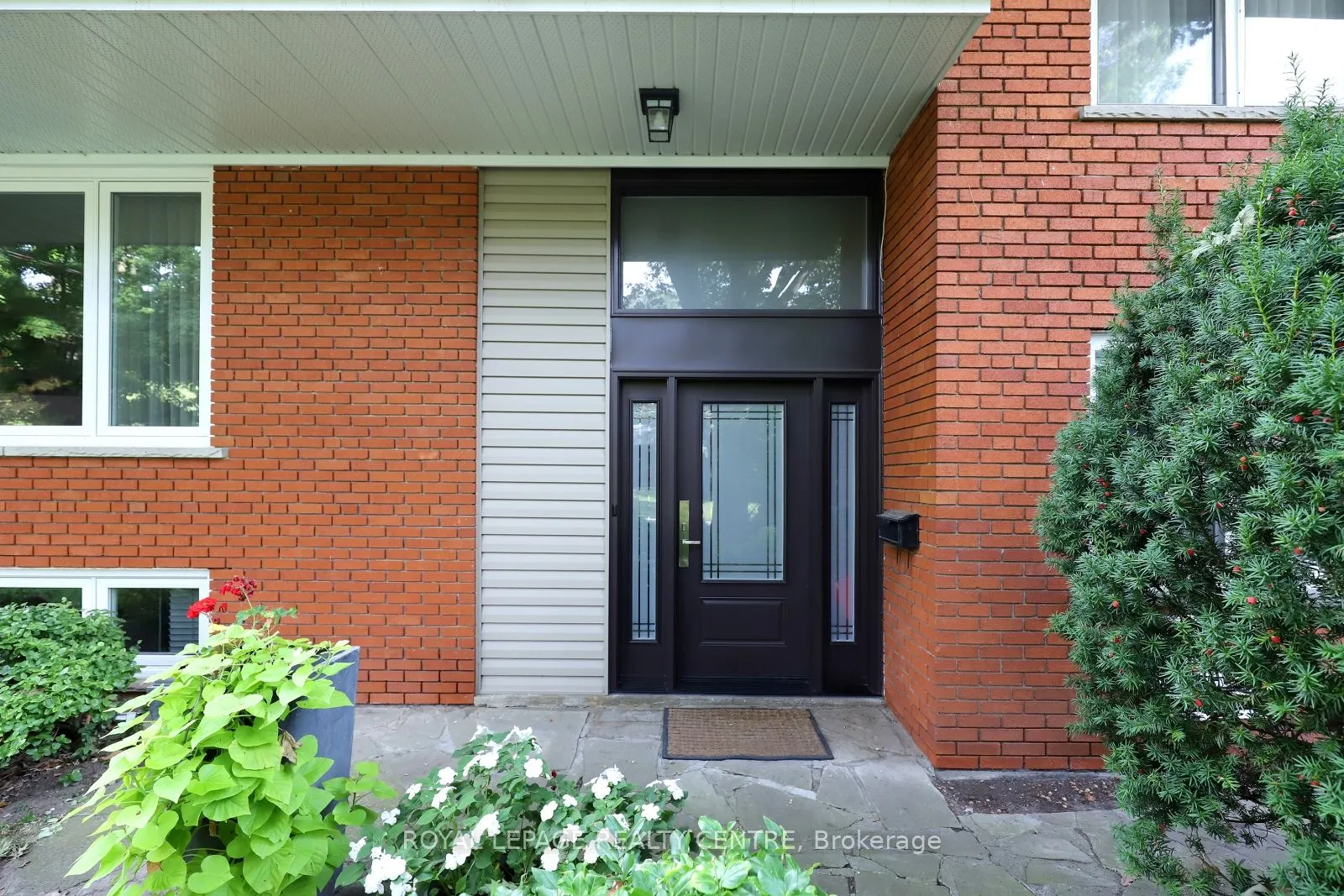 3338 Enniskillen Circle