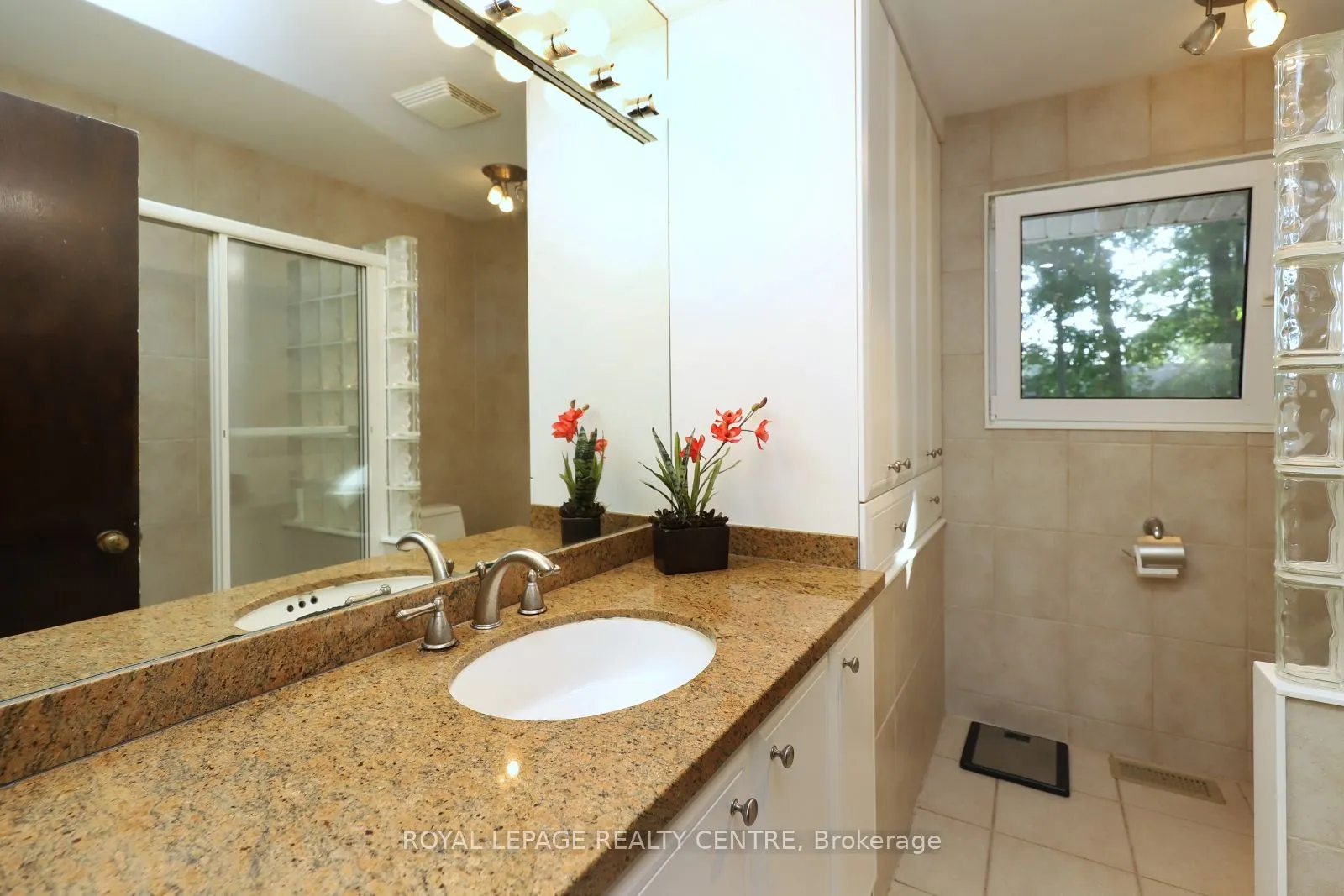 3338 Enniskillen Circle