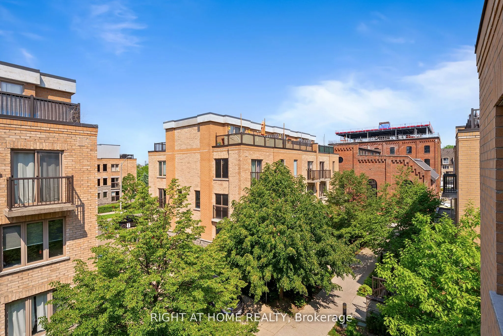 11 Foundry Avenue, #229