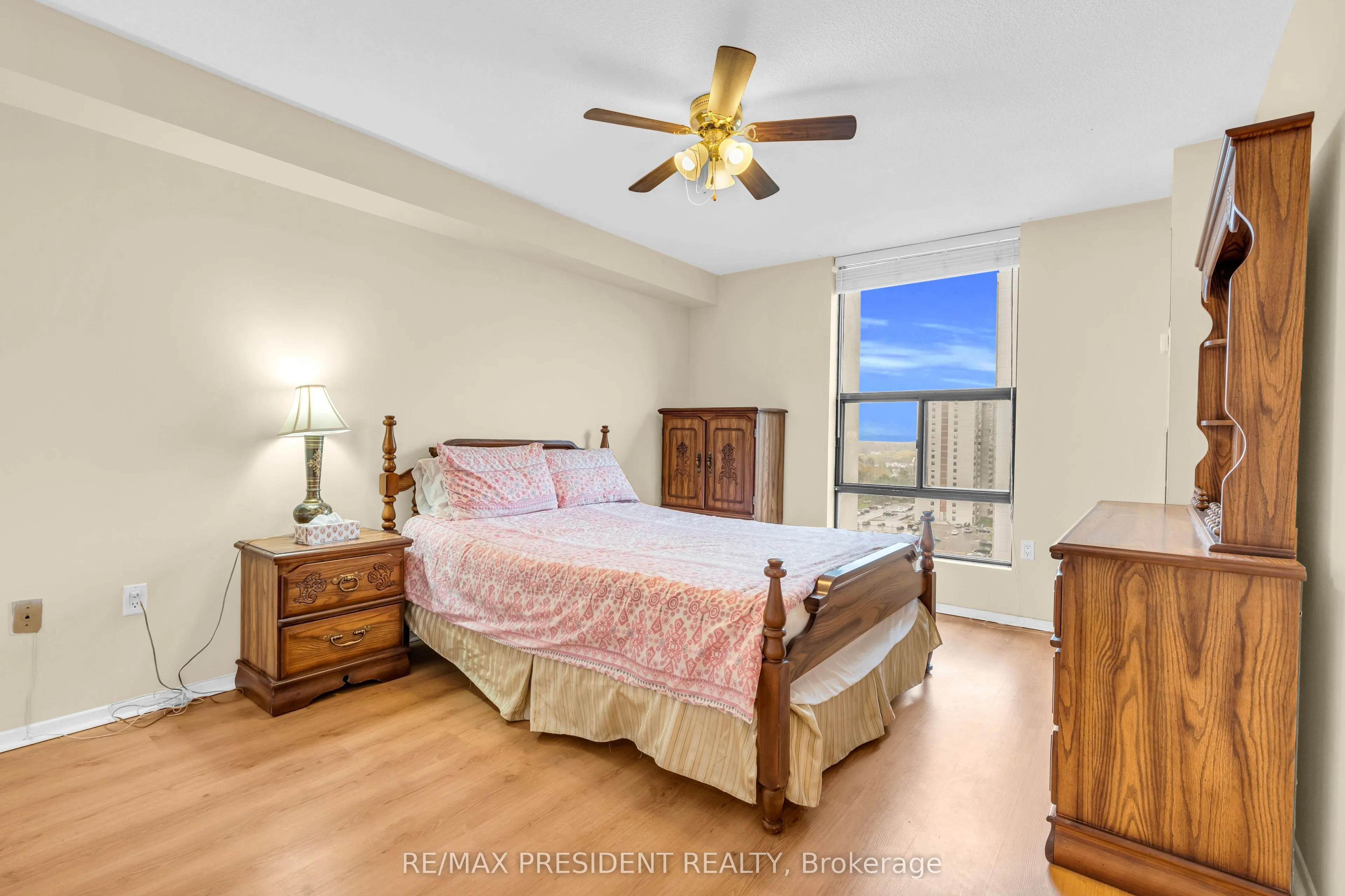 21 Knightsbridge Road, #1408