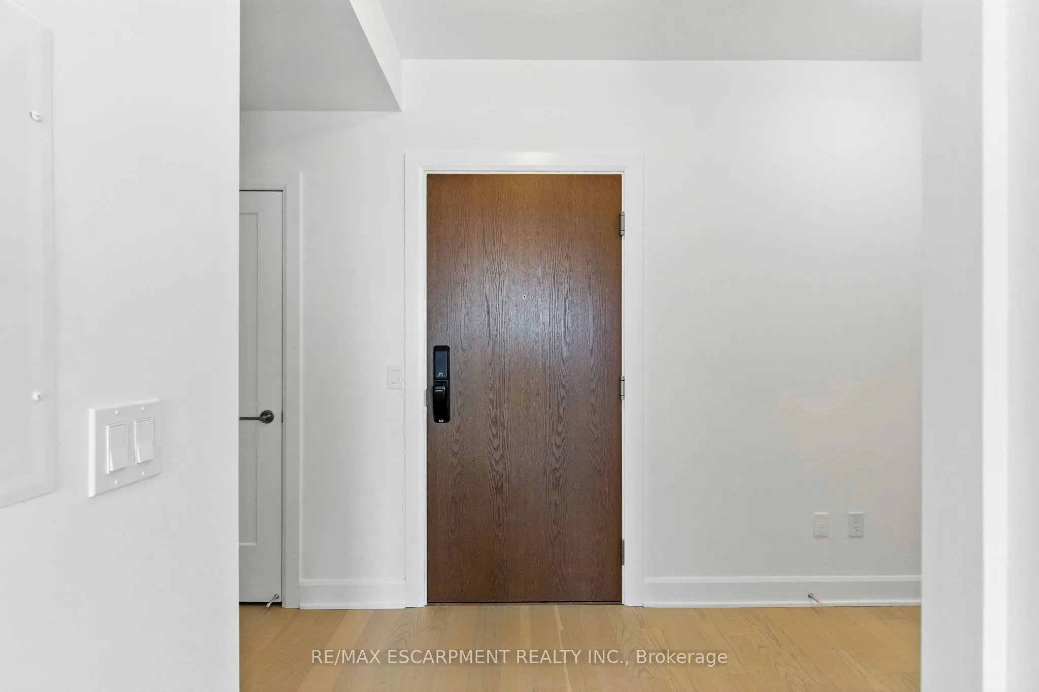 3240 William Coltson Avenue, #820