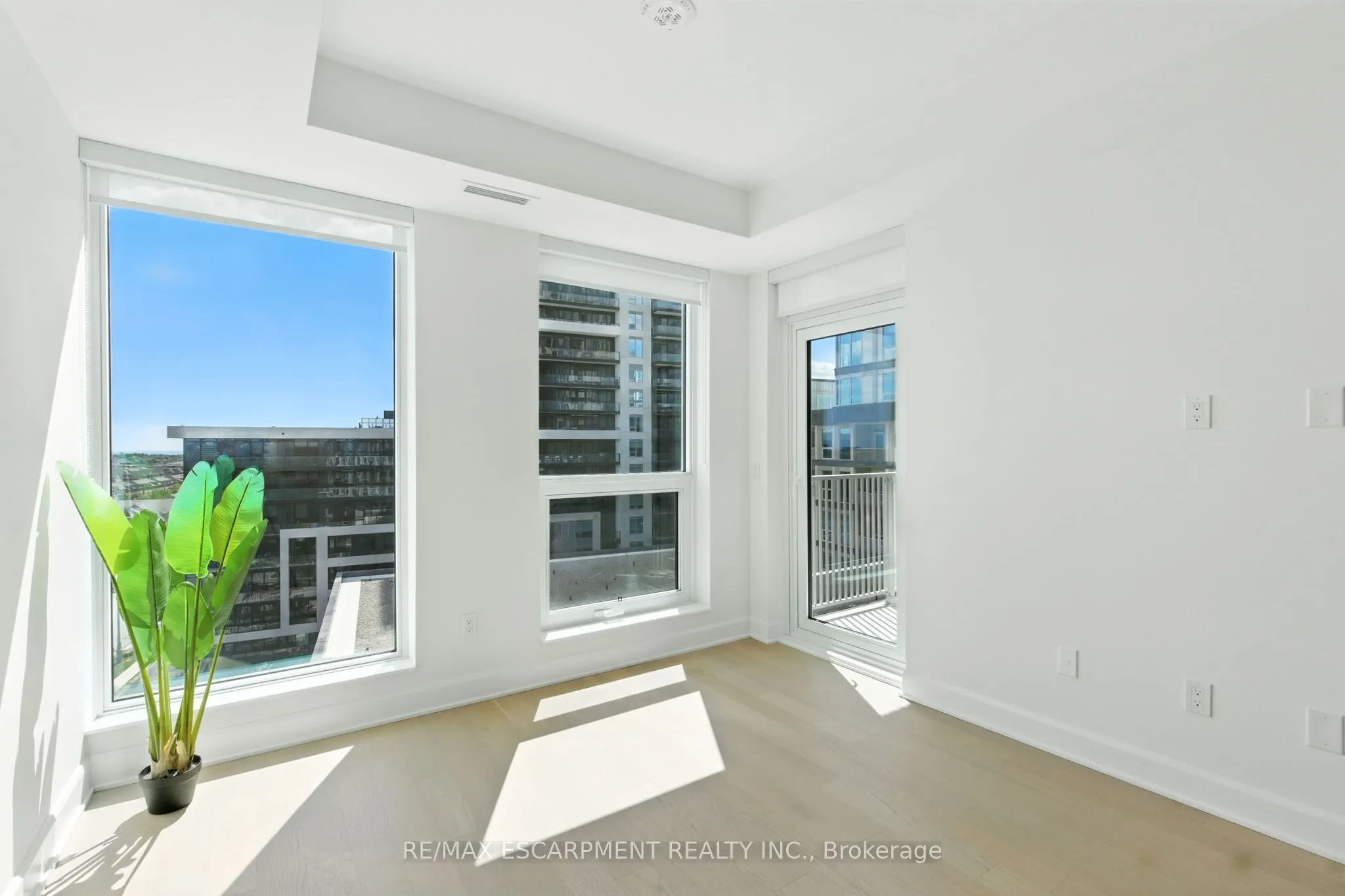 3240 William Coltson Avenue, #820