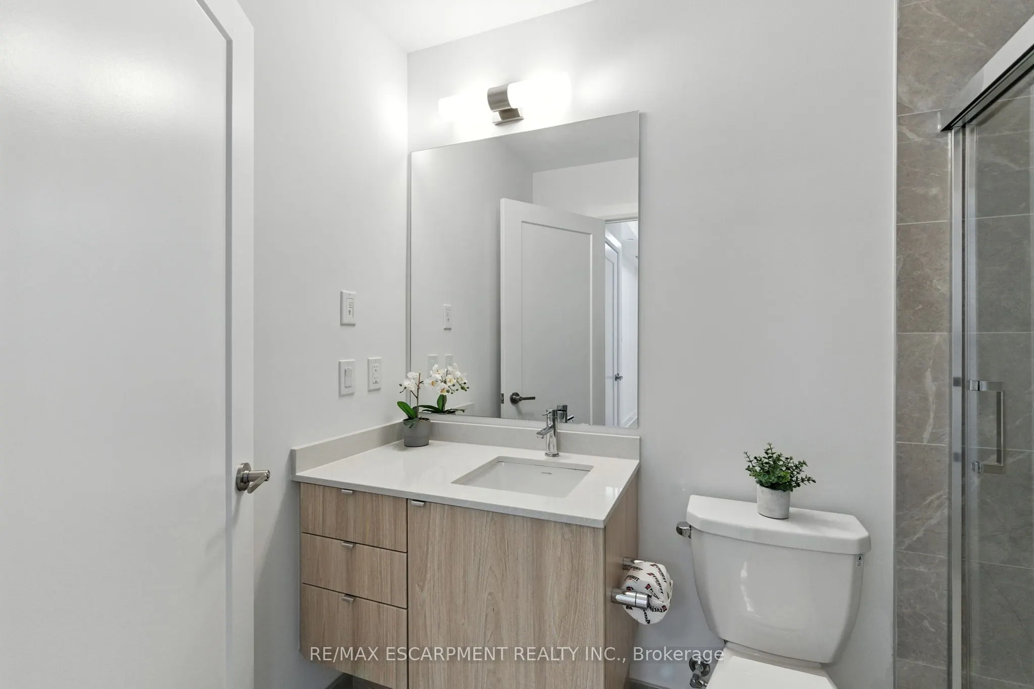 3240 William Coltson Avenue, #820