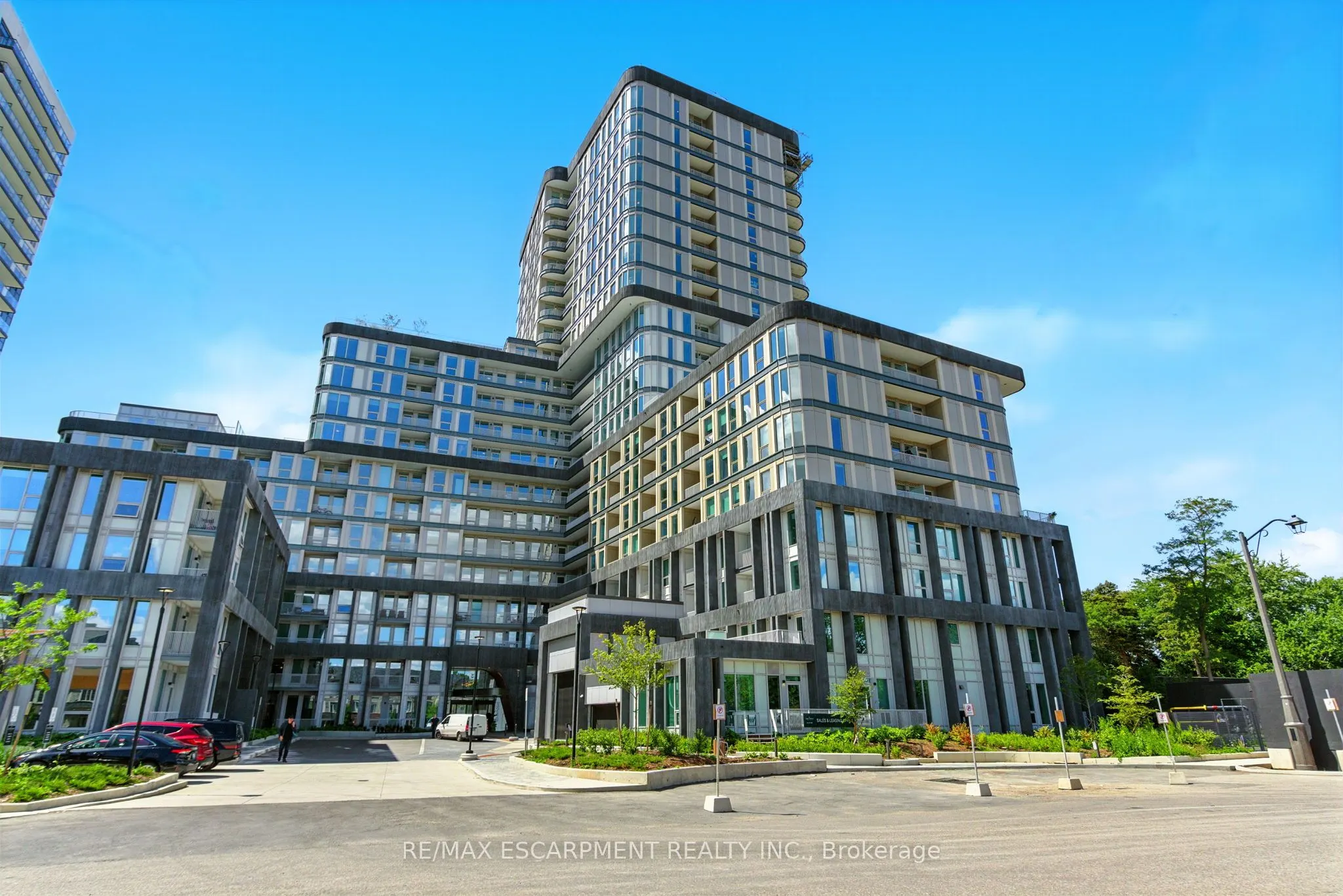 3240 William Coltson Avenue, #820