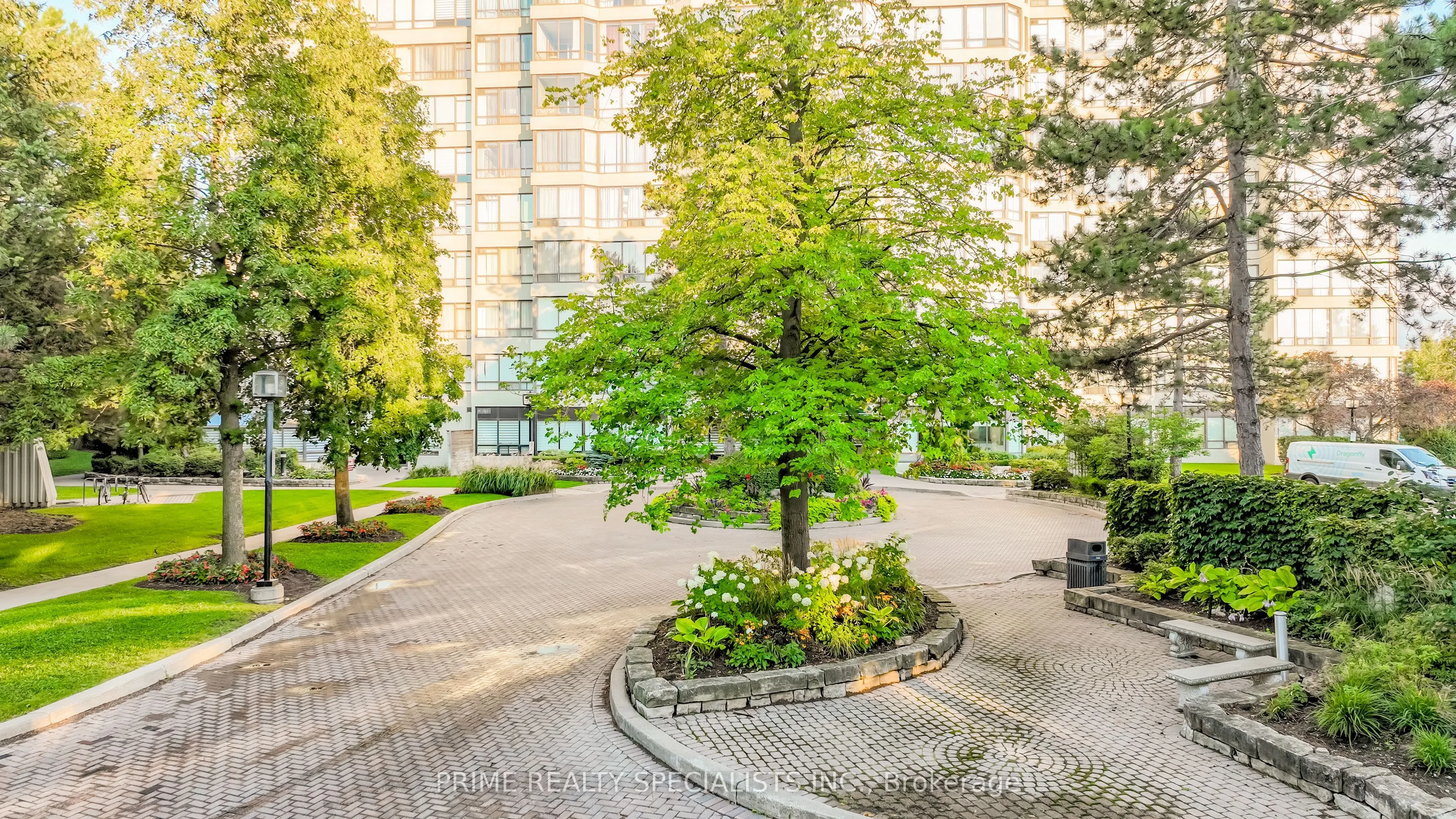 26 Hanover Road, #611
