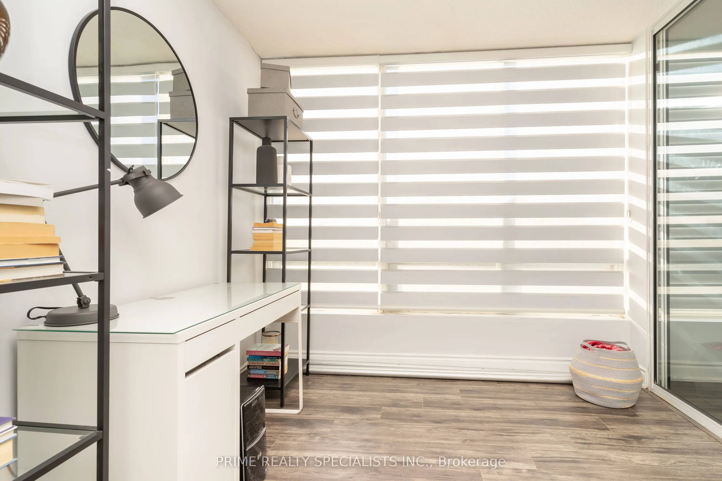 26 Hanover Road, #611