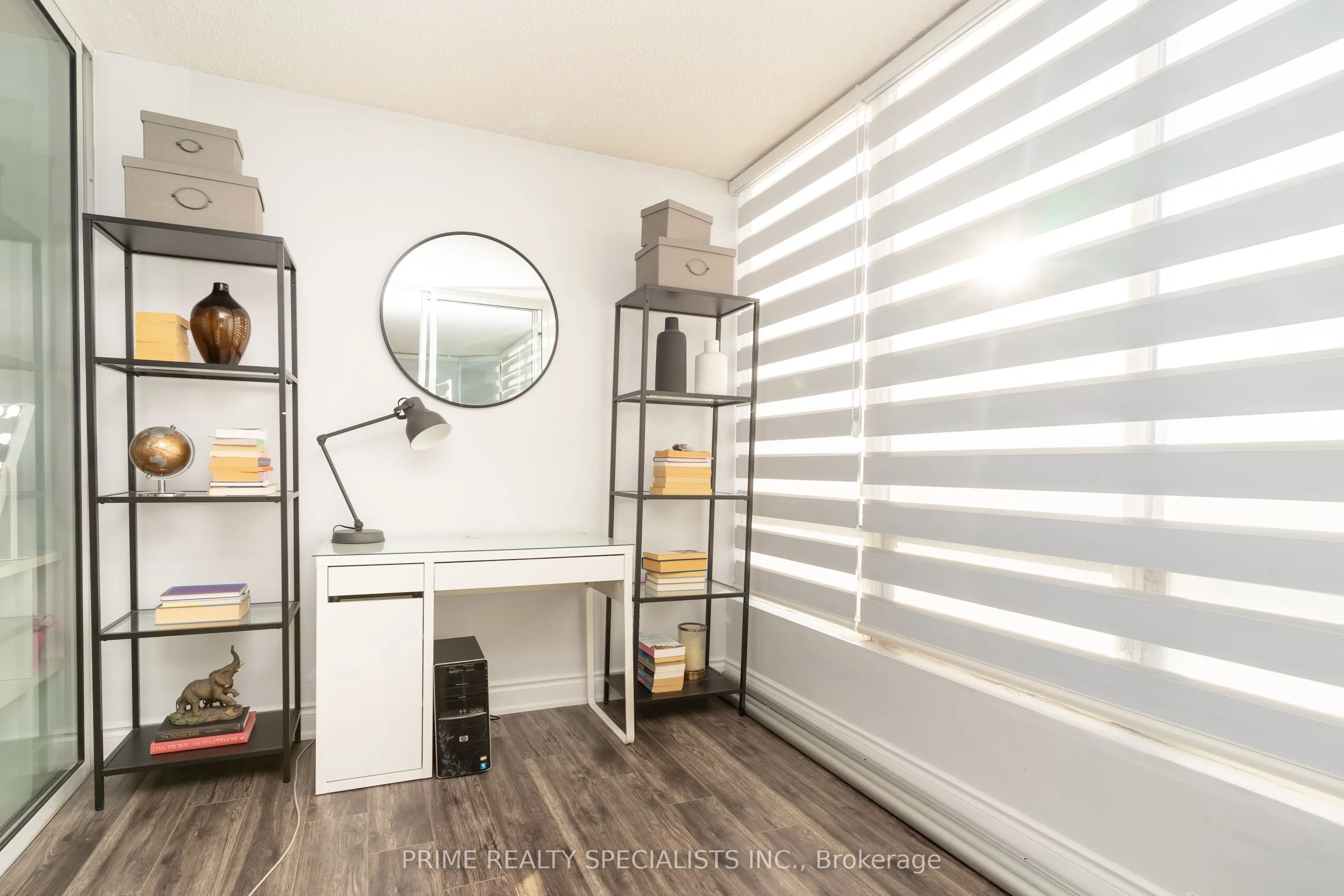 26 Hanover Road, #611