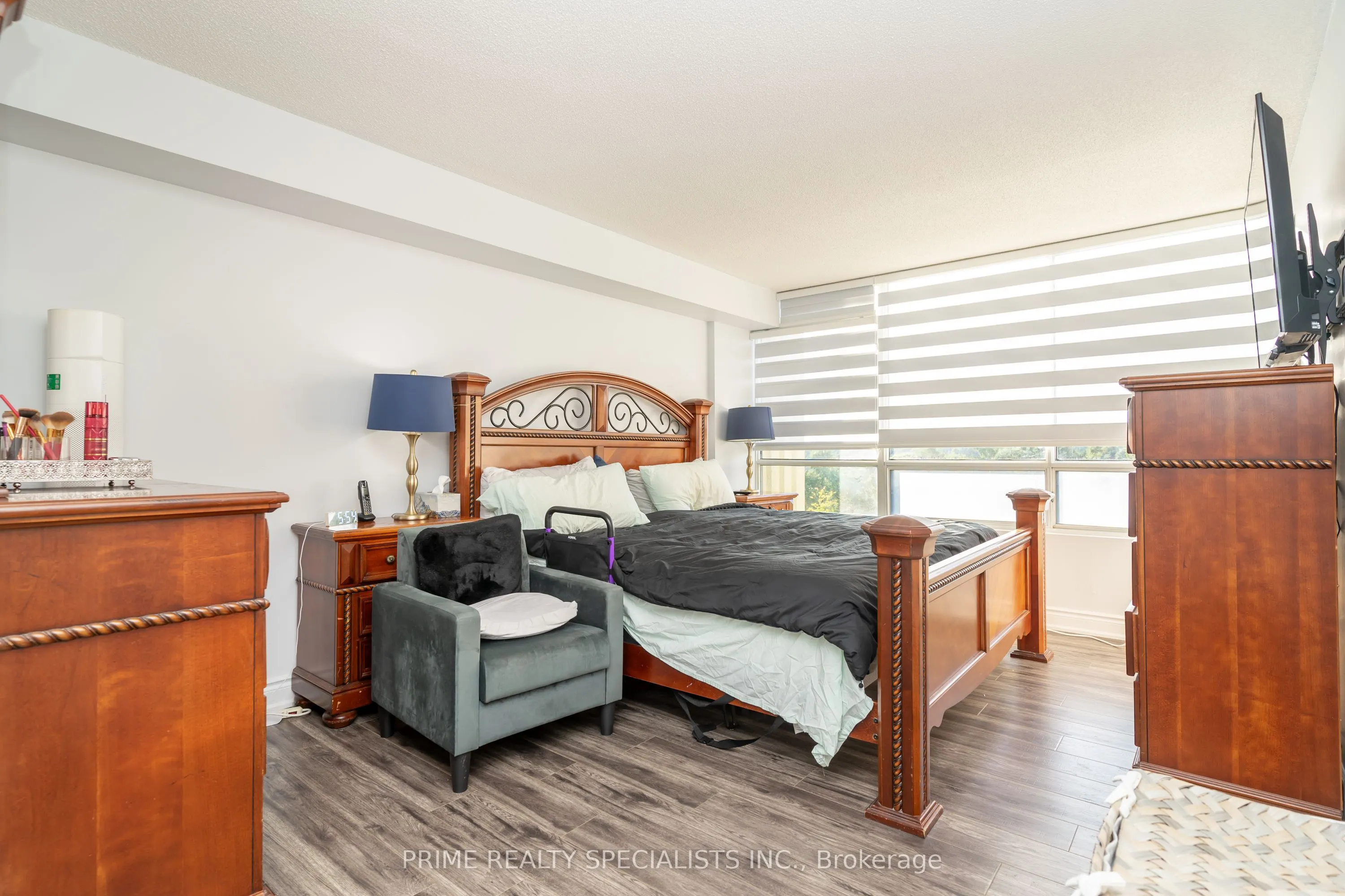 26 Hanover Road, #611