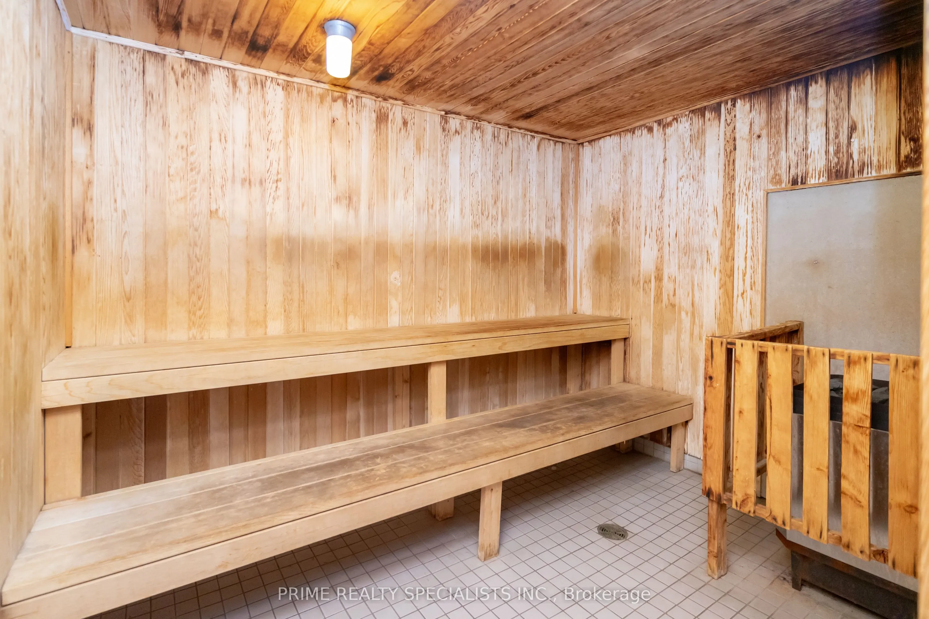 26 Hanover Road, #611