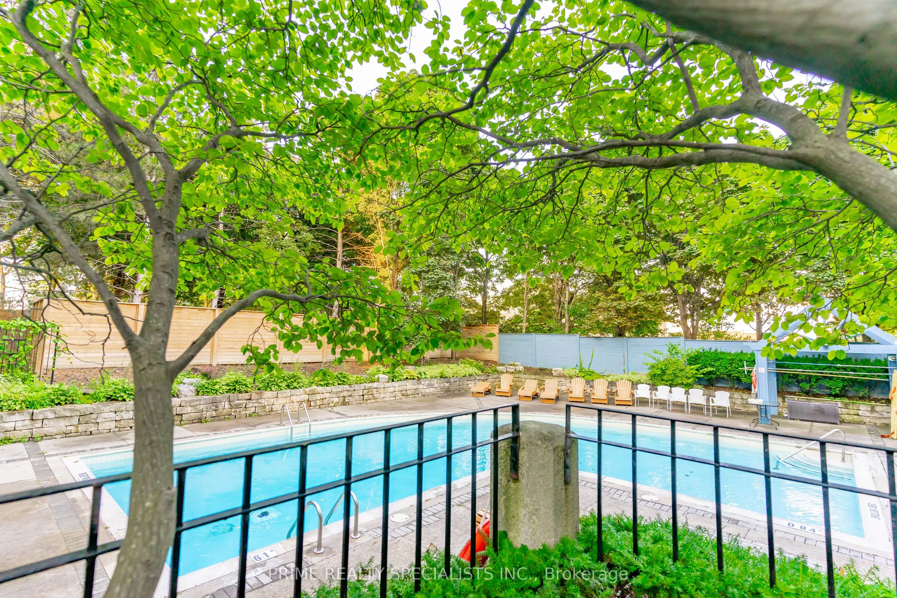 26 Hanover Road, #611