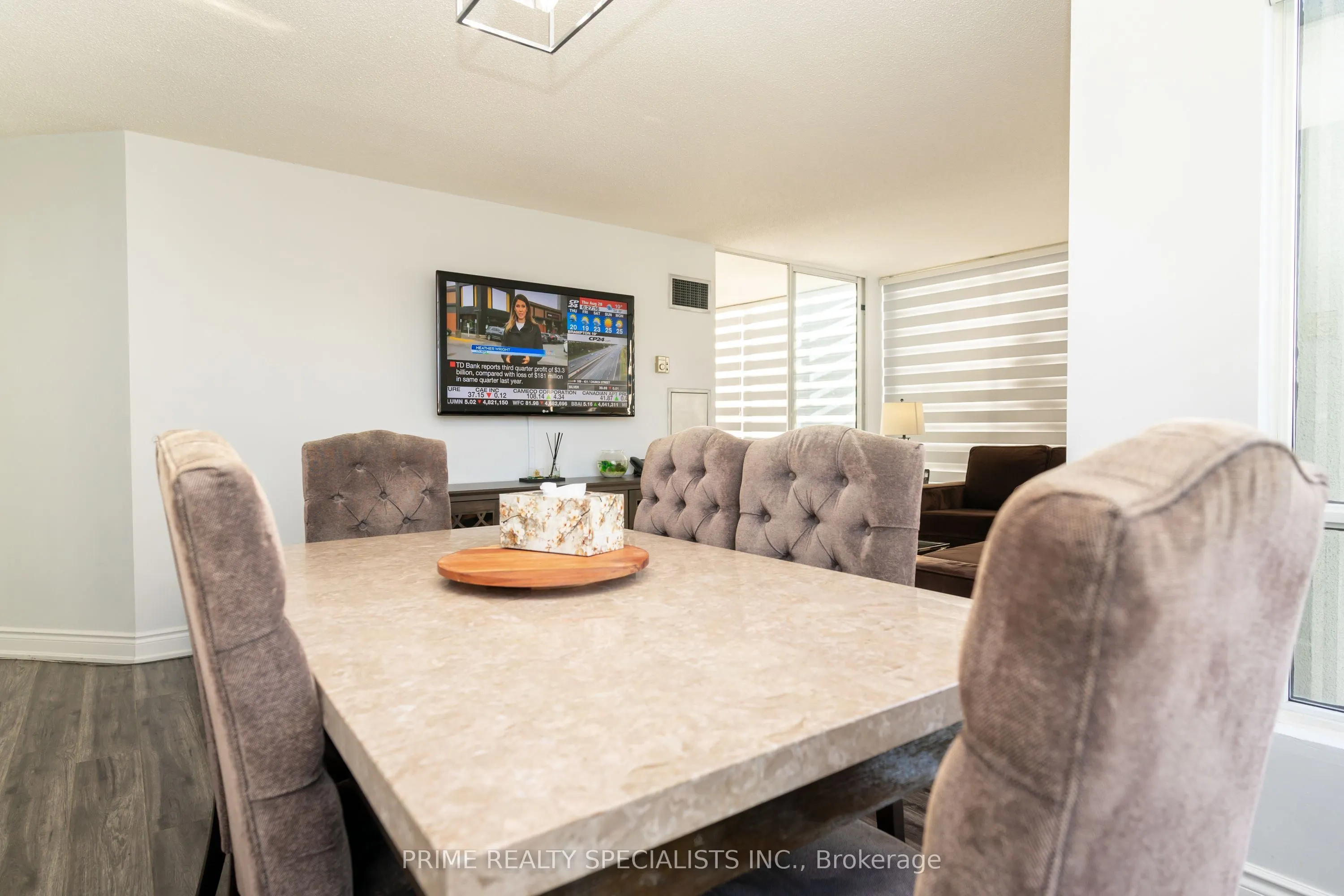 26 Hanover Road, #611