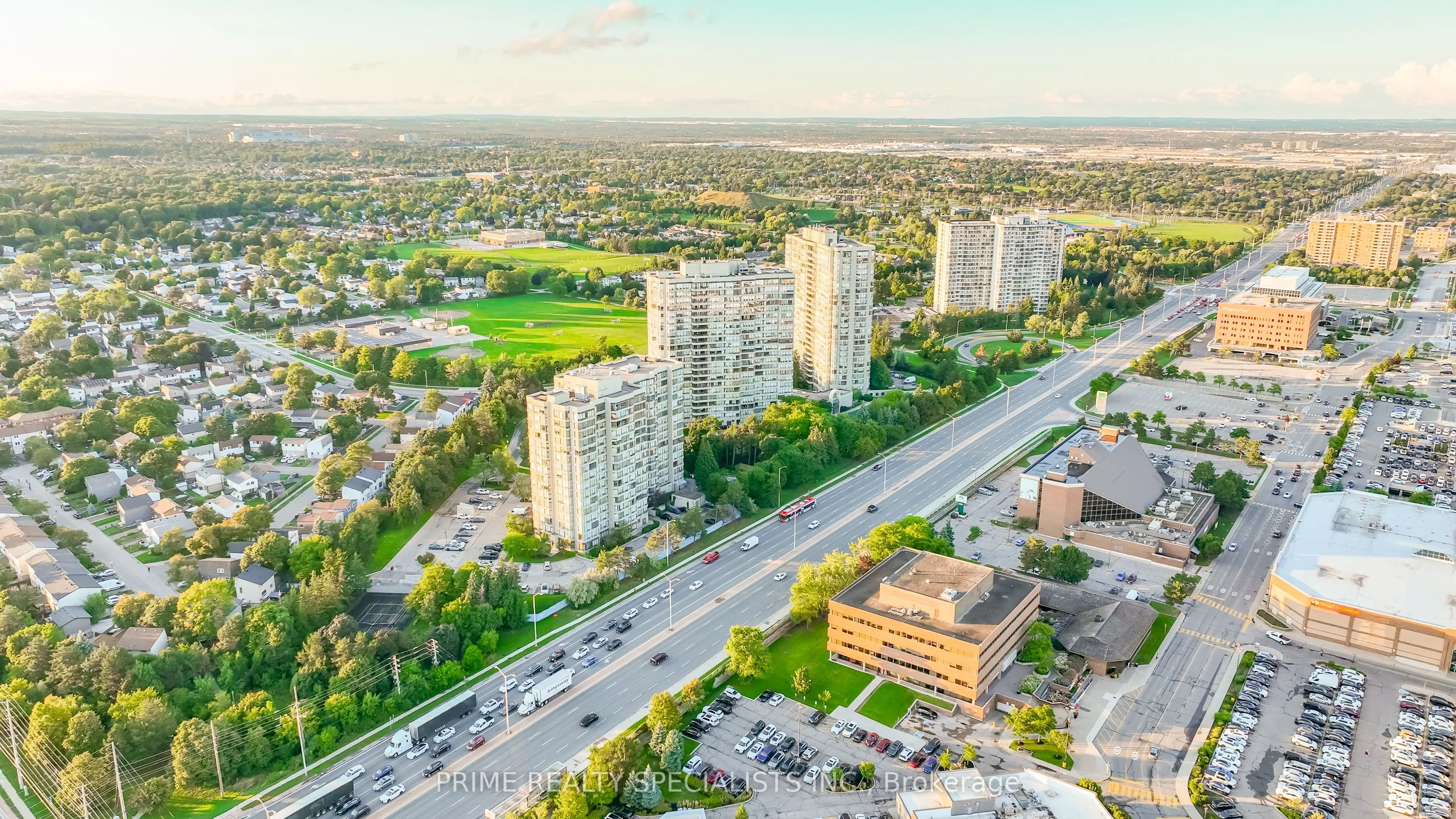 26 Hanover Road, #611