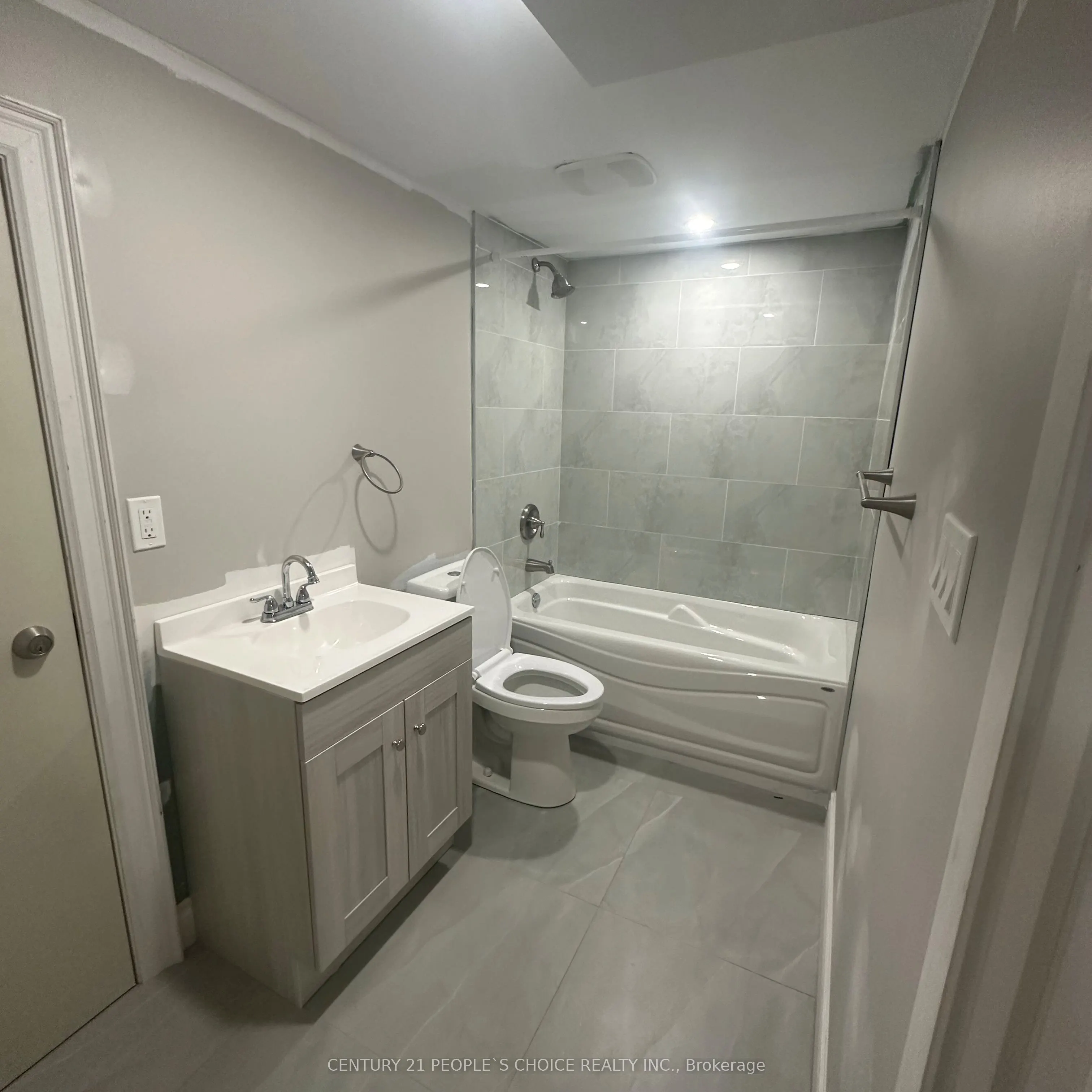 199 Avondale Boulevard, #Unit 2