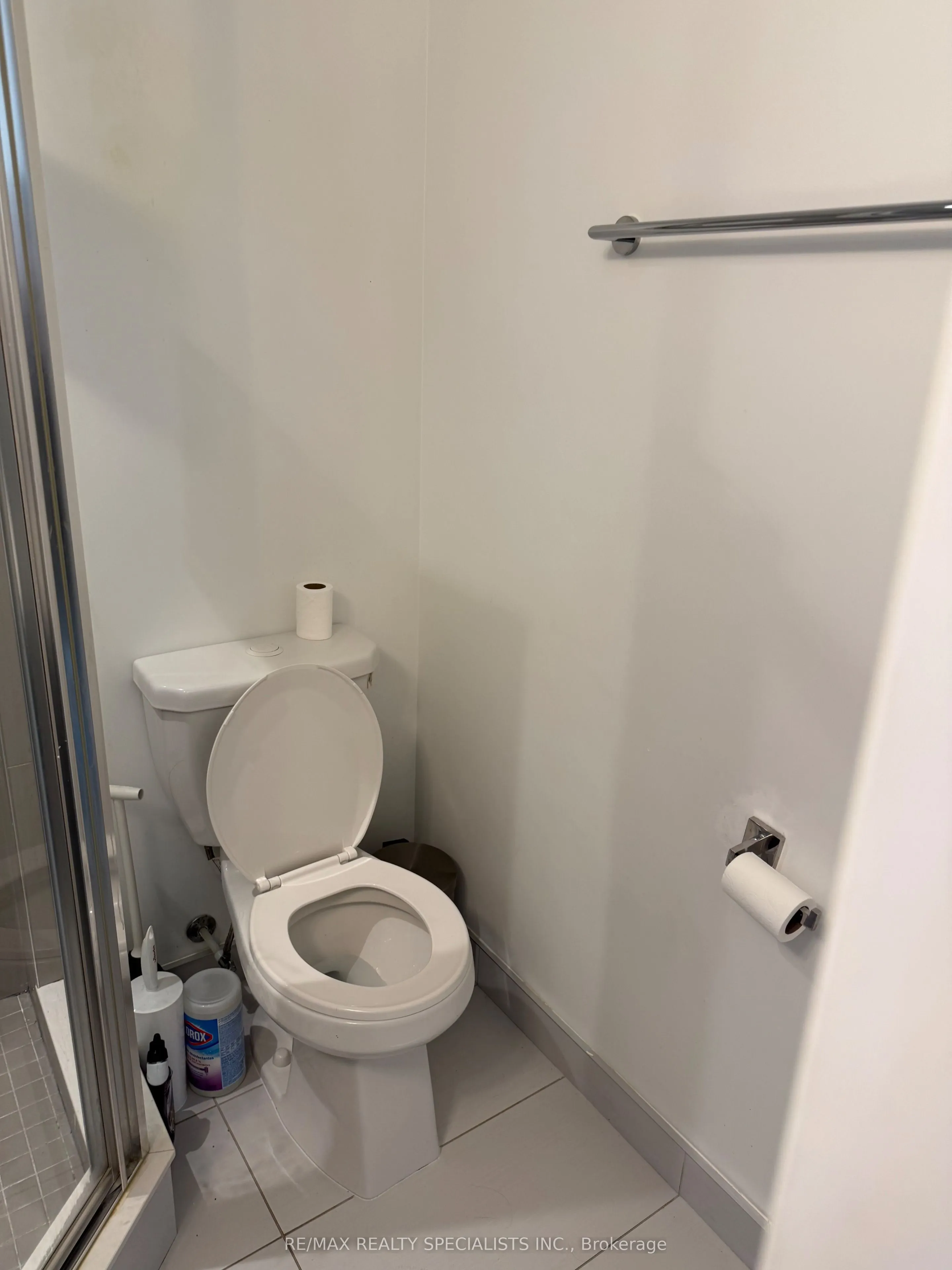 7 Mabelle Avenue, #3002