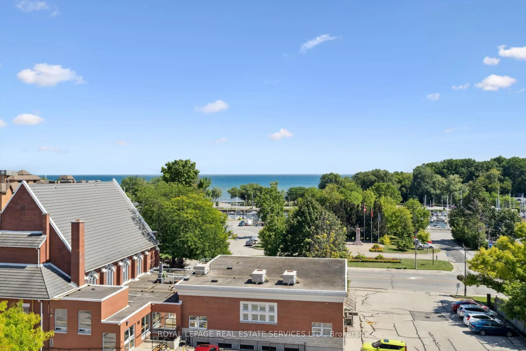 2511 Lakeshore Road W, #608