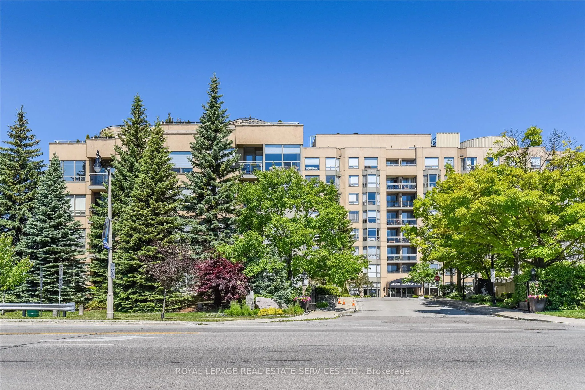 2511 Lakeshore Road W, #608