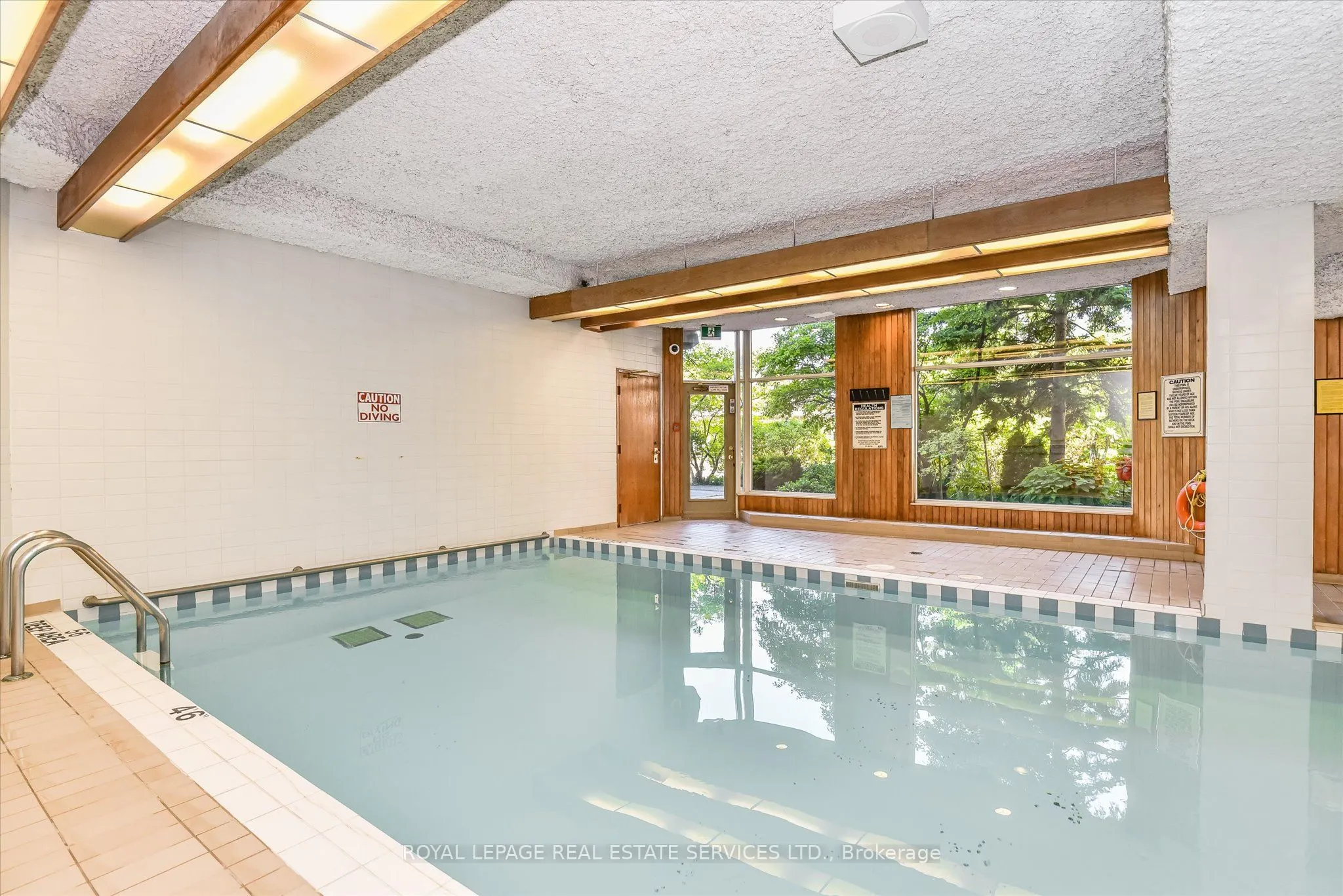 2511 Lakeshore Road W, #608