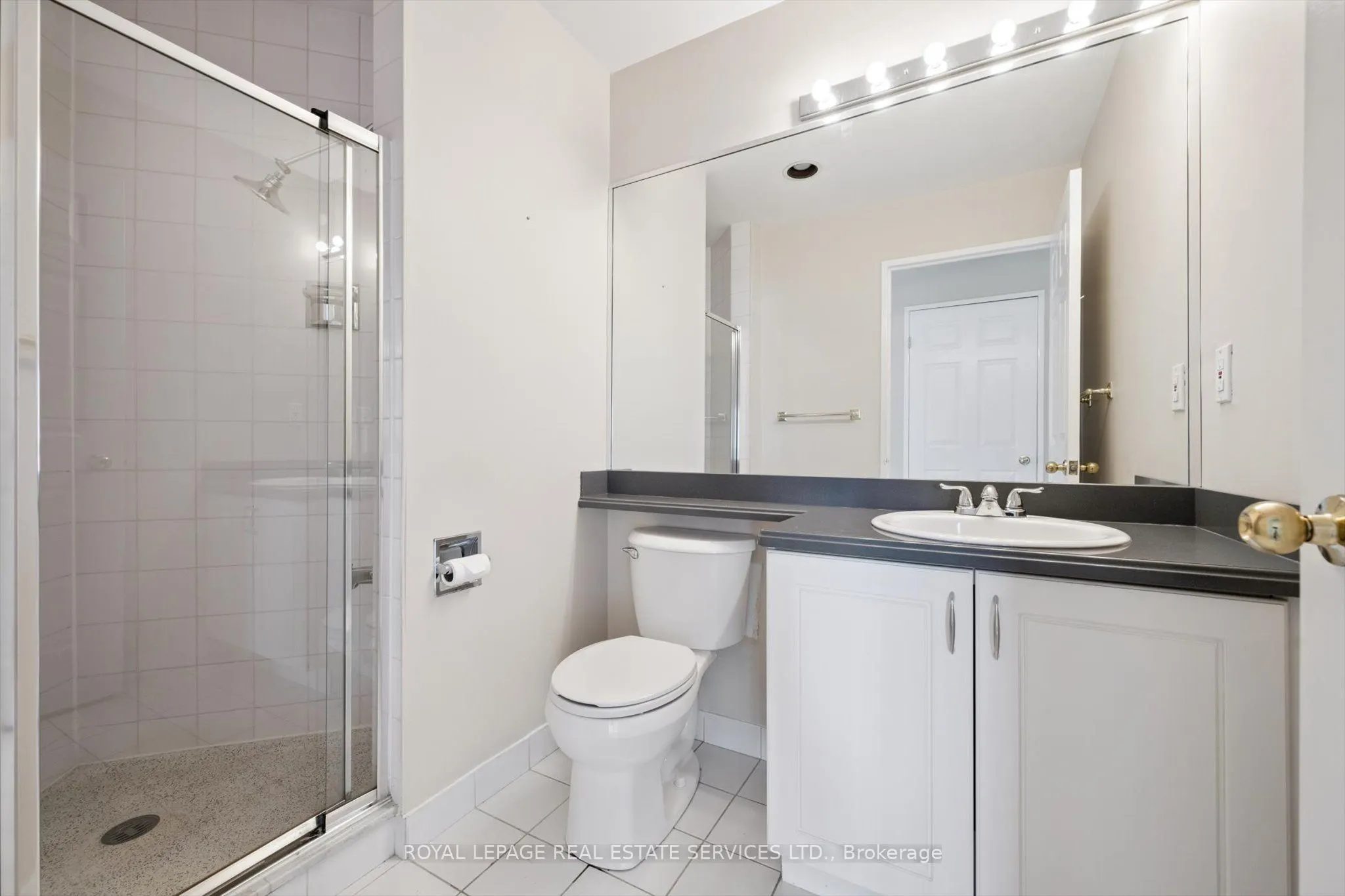 2511 Lakeshore Road W, #608